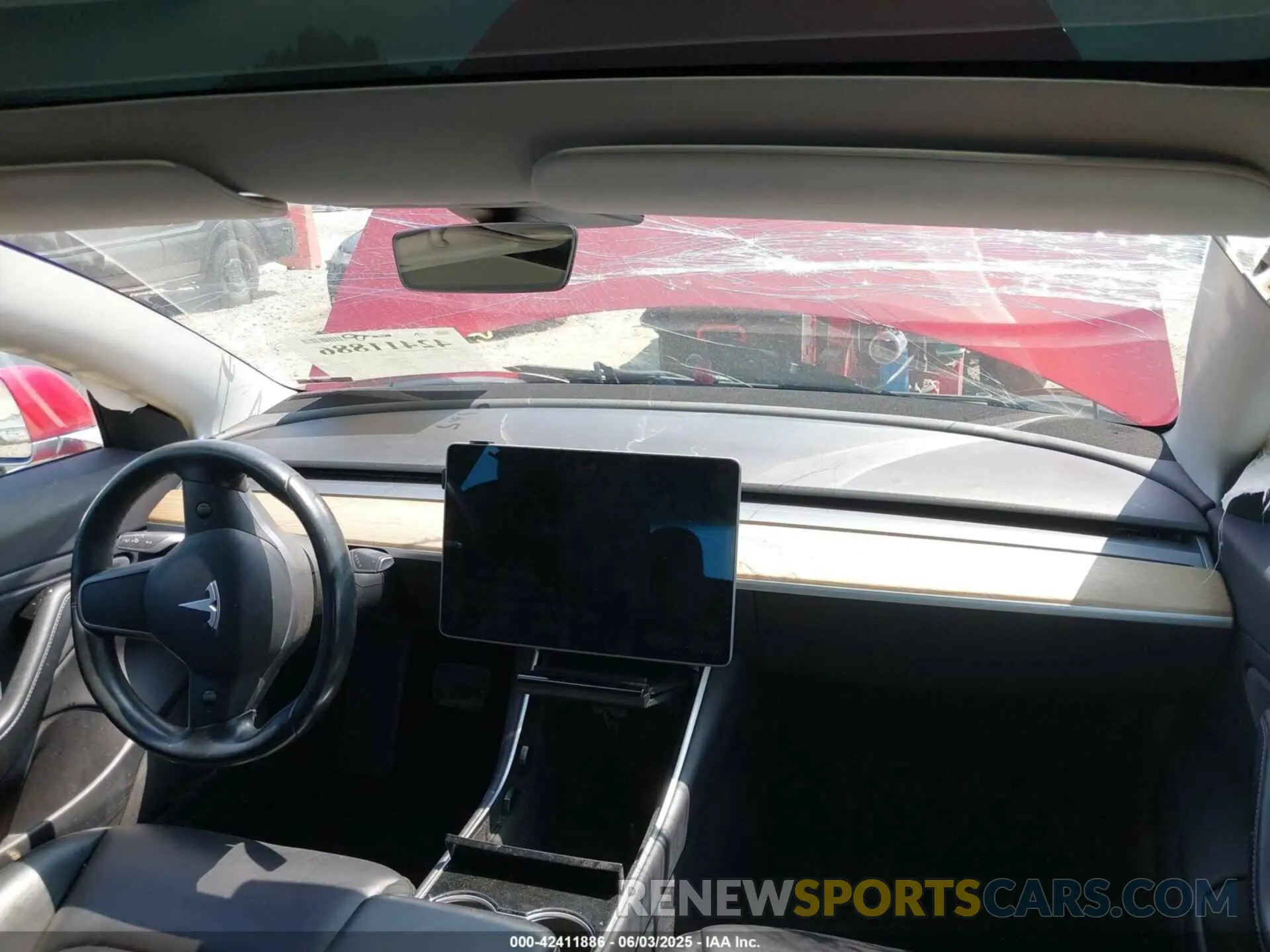 5 Photograph of a damaged car 5YJ3E1EA7KF317235 TESLA MODEL 3 2019