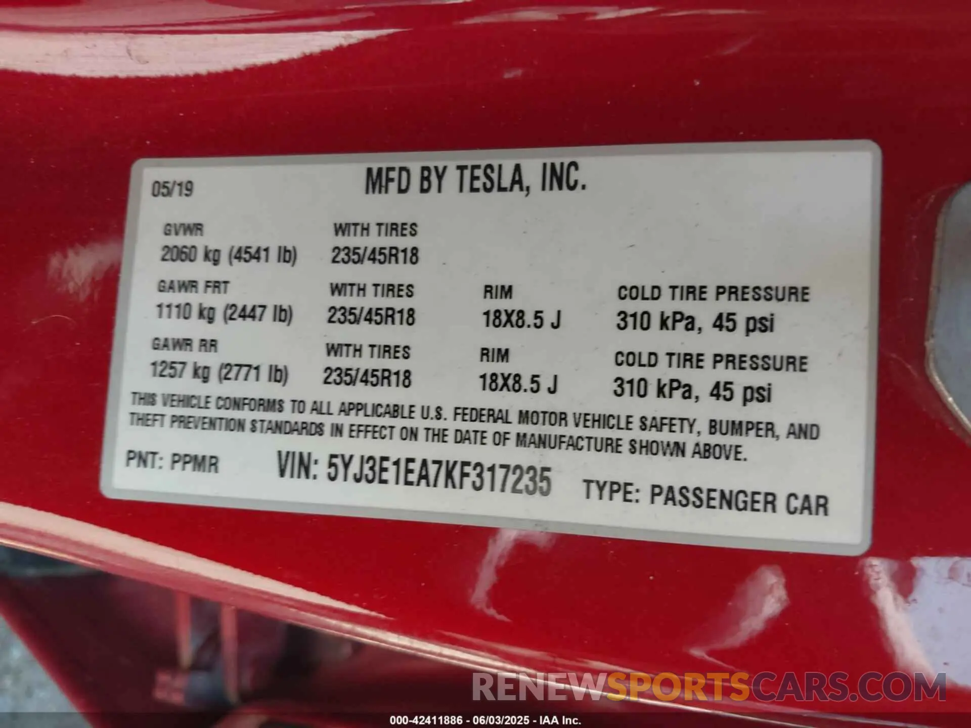 9 Photograph of a damaged car 5YJ3E1EA7KF317235 TESLA MODEL 3 2019