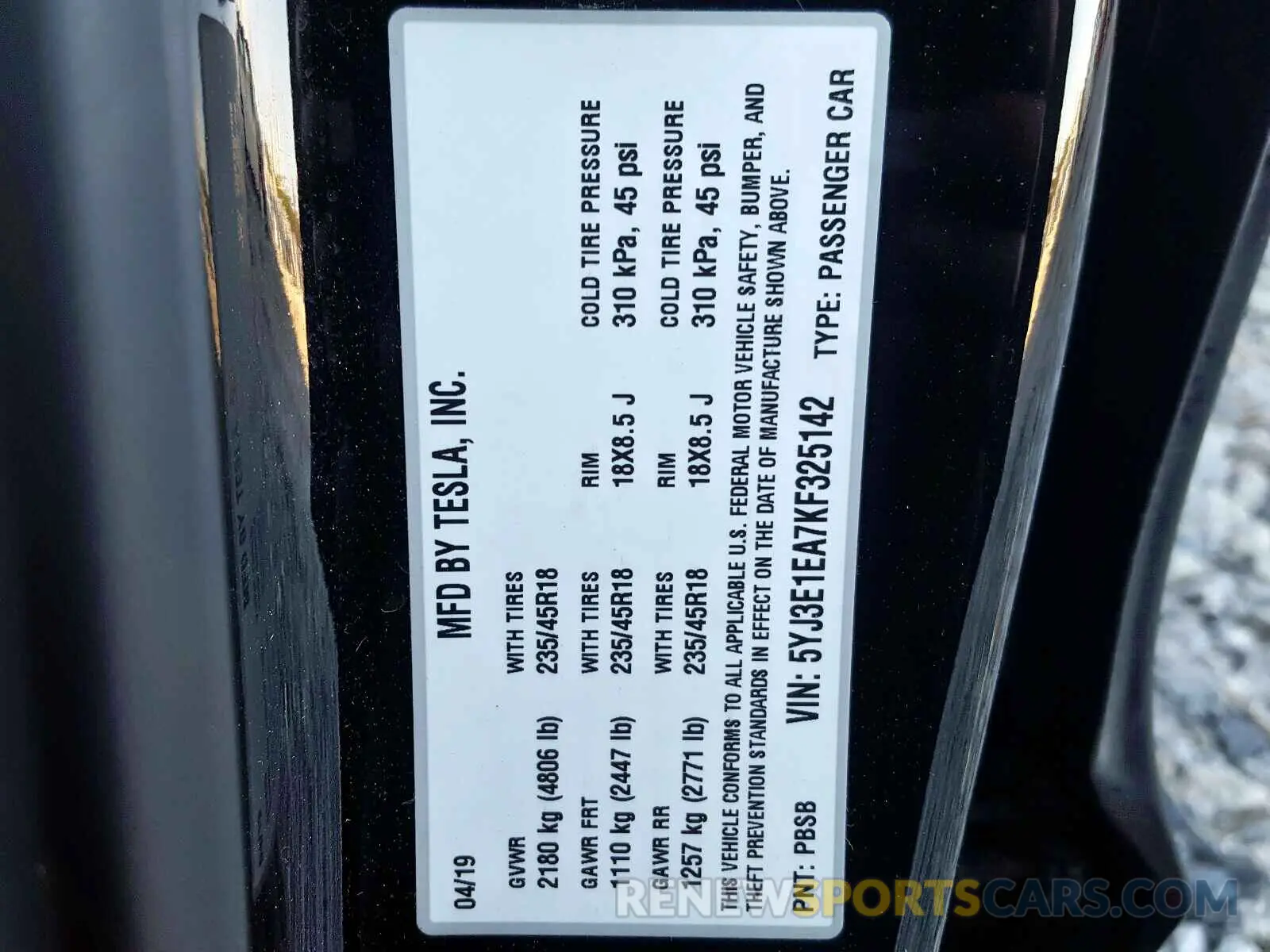10 Photograph of a damaged car 5YJ3E1EA7KF325142 TESLA MODEL 3 2019