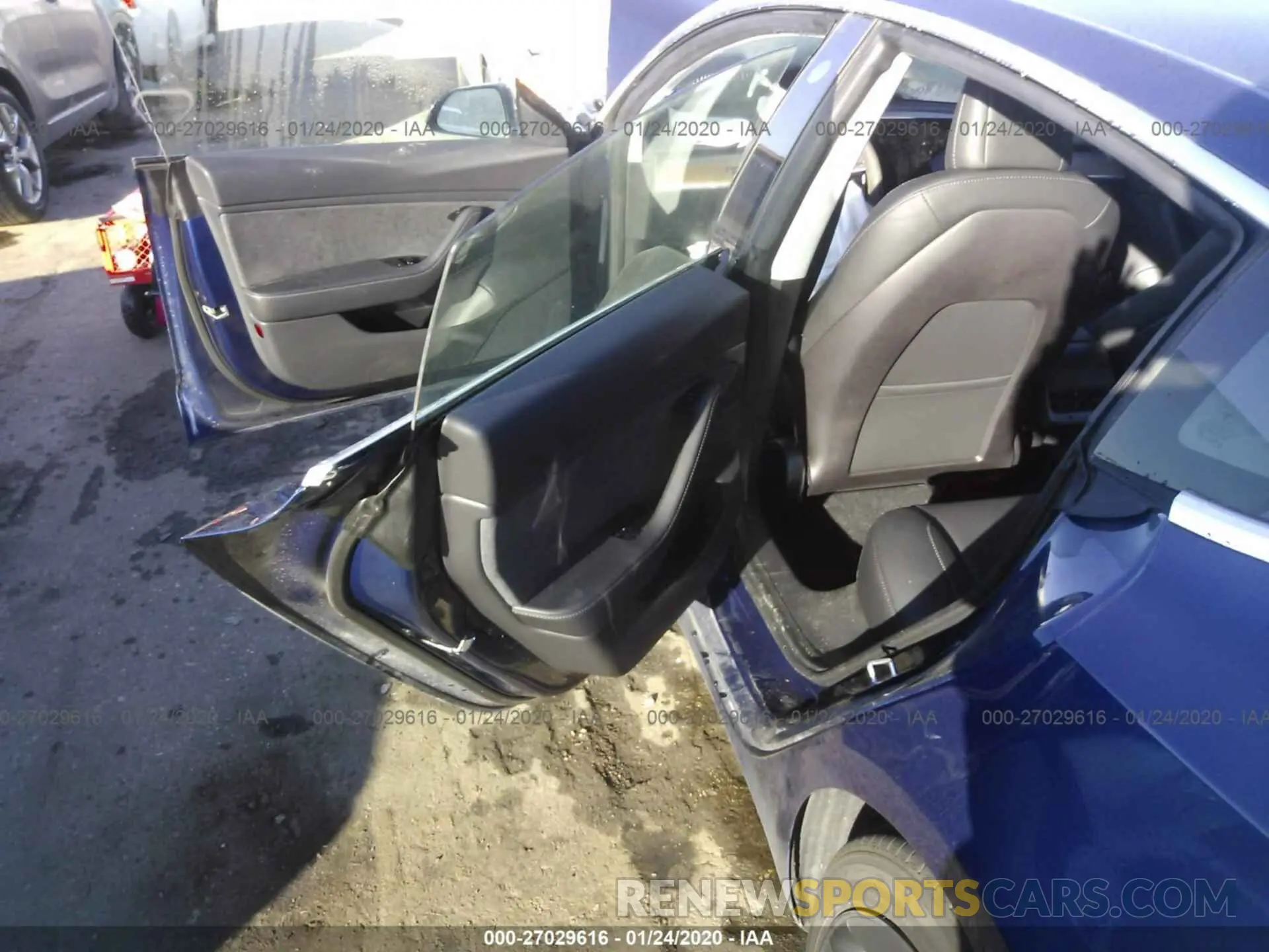 8 Photograph of a damaged car 5YJ3E1EA7KF326081 TESLA MODEL 3 2019