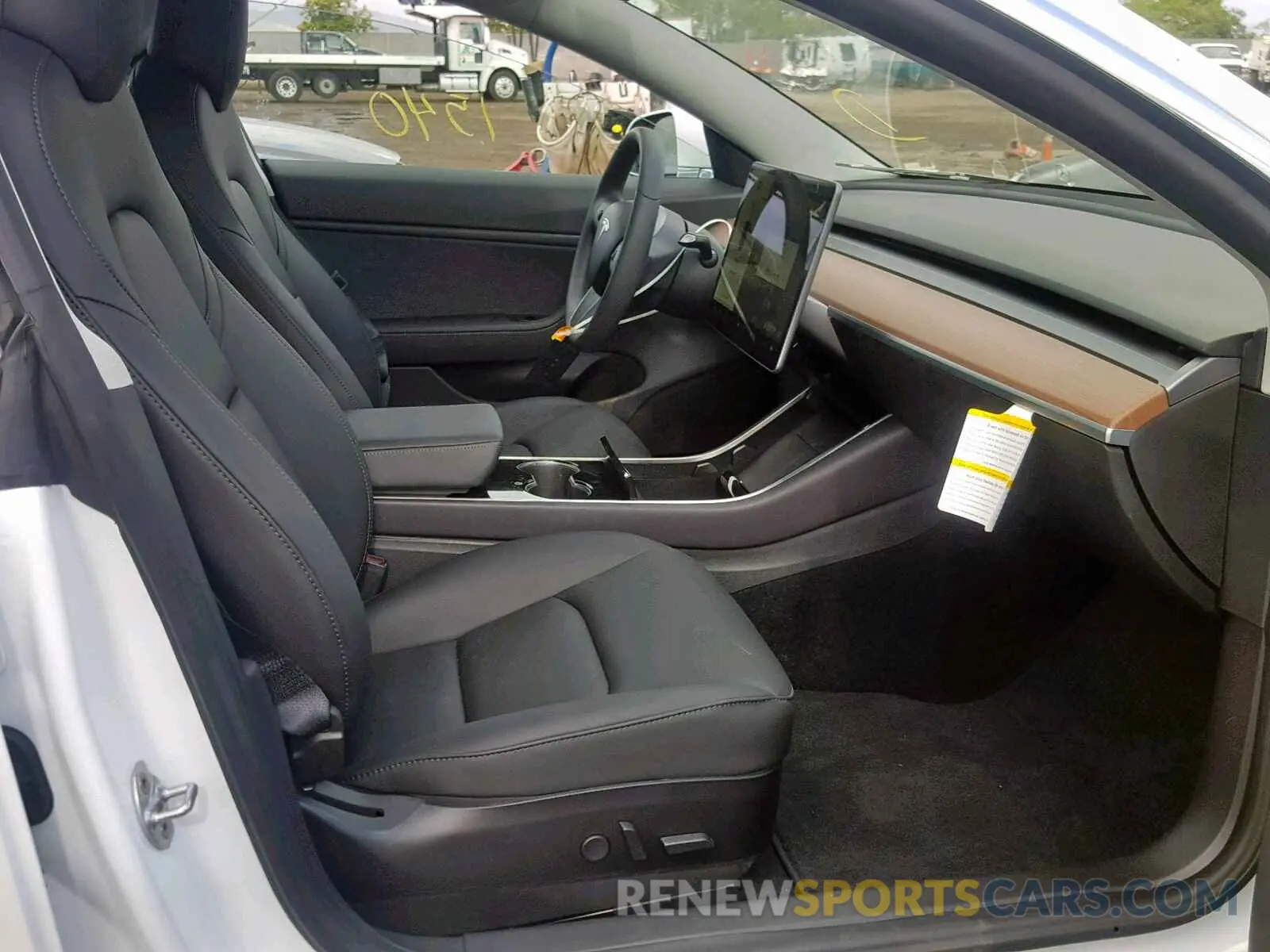 5 Photograph of a damaged car 5YJ3E1EA7KF326999 TESLA MODEL 3 2019