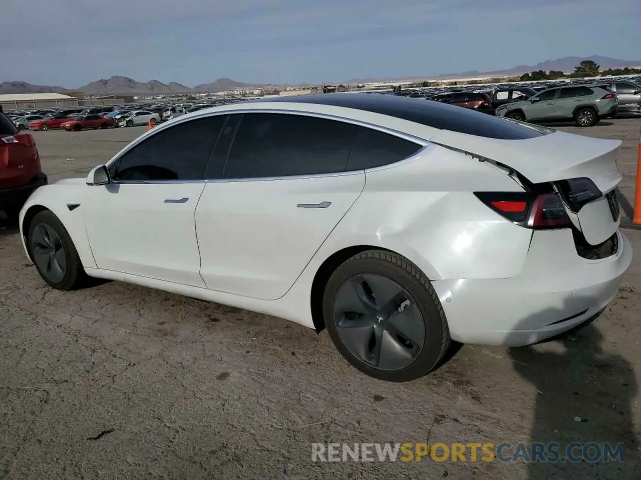 2 Фотография поврежденного автомобиля 5YJ3E1EA7KF417819 TESLA MODEL 3 2019