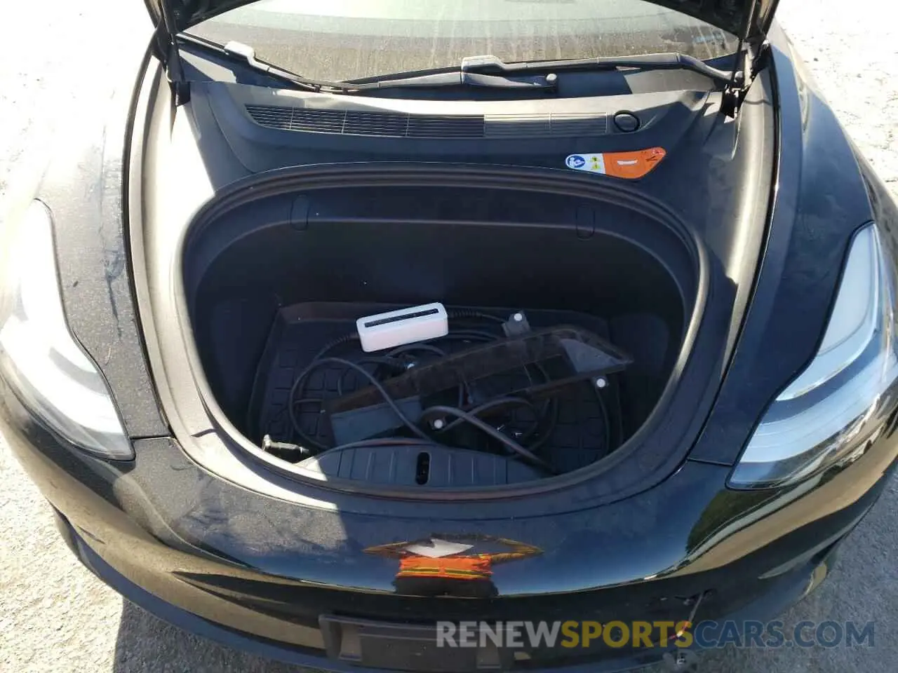 11 Photograph of a damaged car 5YJ3E1EA7KF422549 TESLA MODEL 3 2019