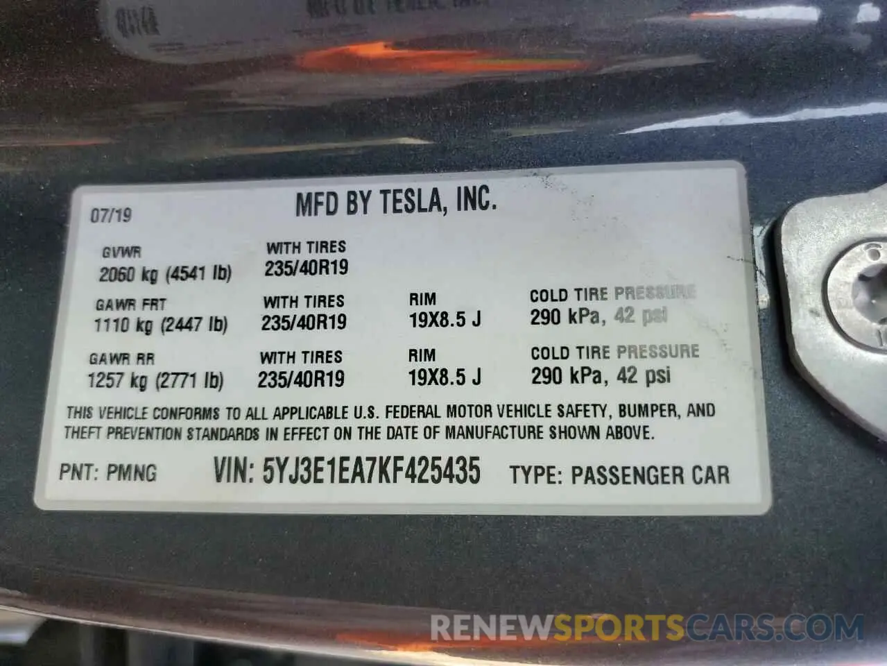12 Photograph of a damaged car 5YJ3E1EA7KF425435 TESLA MODEL 3 2019