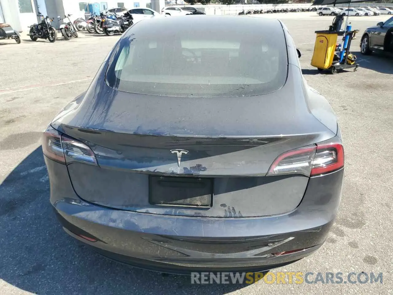 6 Photograph of a damaged car 5YJ3E1EA7KF425435 TESLA MODEL 3 2019