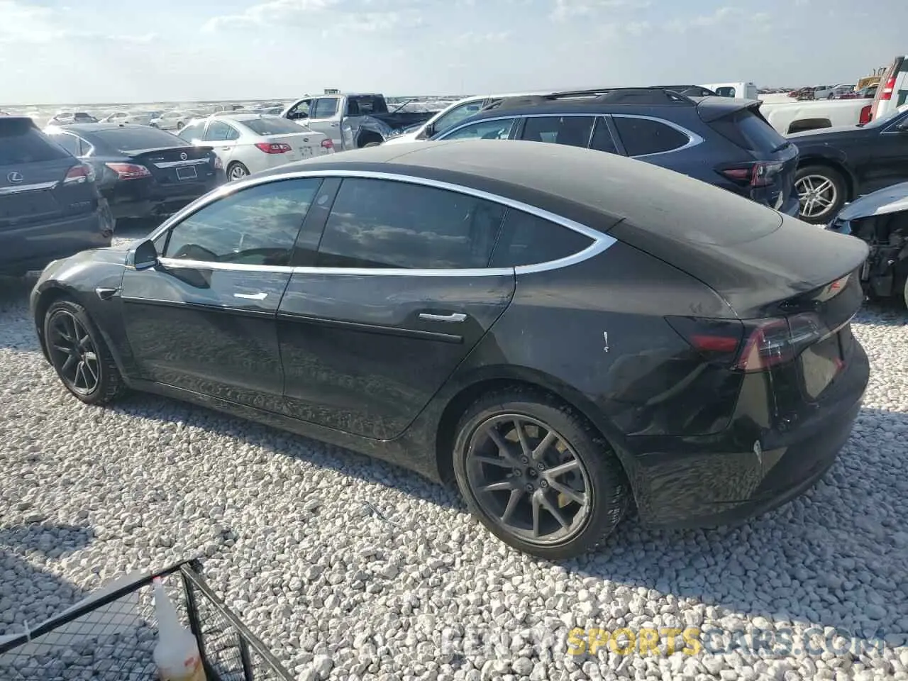2 Фотография поврежденного автомобиля 5YJ3E1EA7KF425774 TESLA MODEL 3 2019