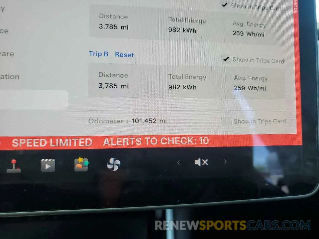 9 Photograph of a damaged car 5YJ3E1EA7KF484369 TESLA MODEL 3 2019