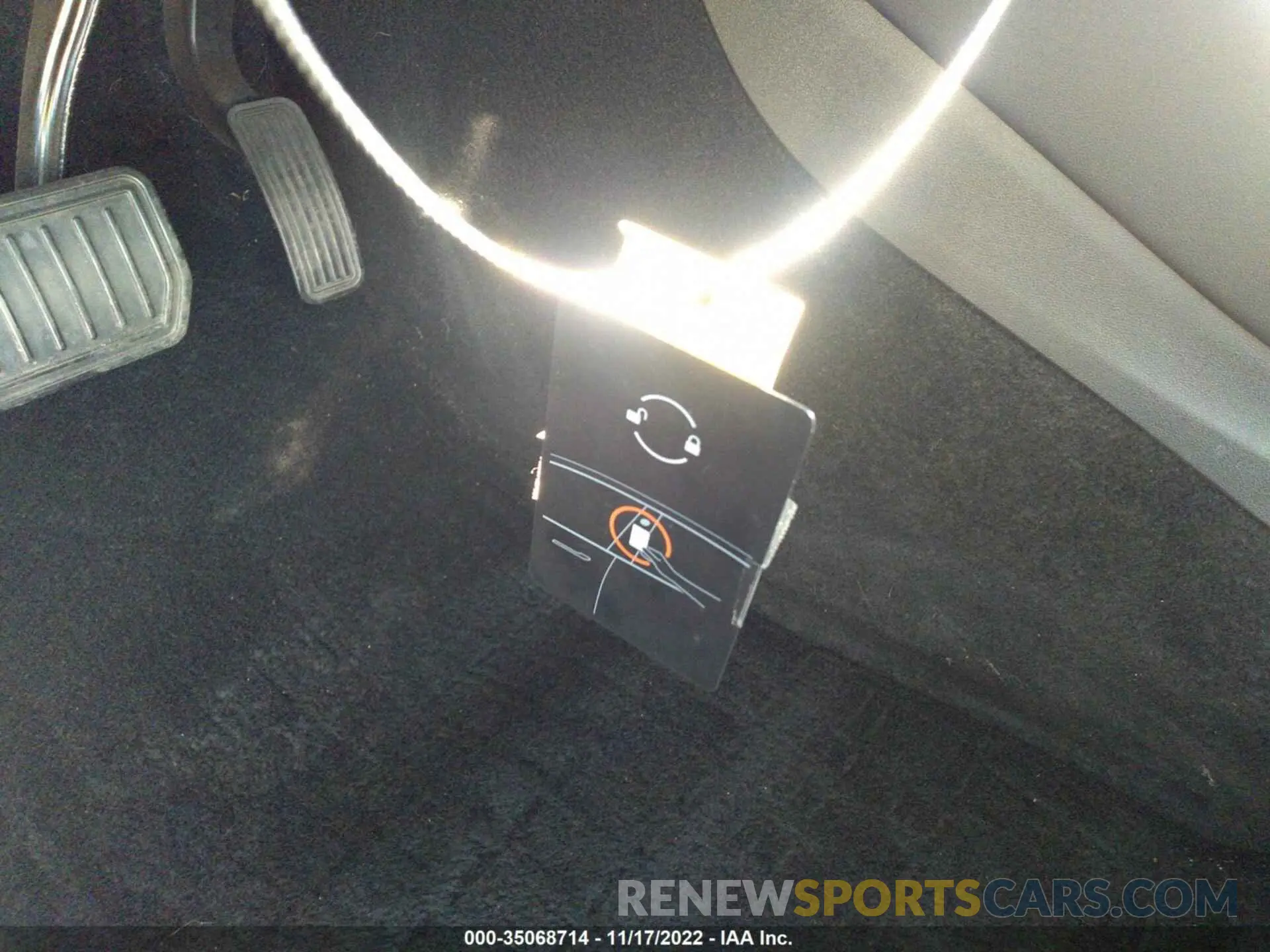 11 Photograph of a damaged car 5YJ3E1EA8KF305062 TESLA MODEL 3 2019