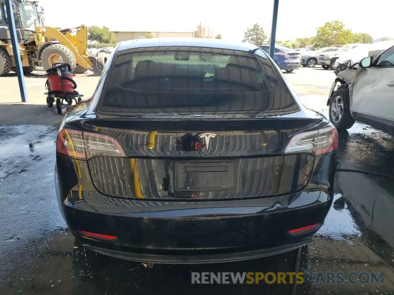 6 Фотография поврежденного автомобиля 5YJ3E1EA8KF305417 TESLA MODEL 3 2019