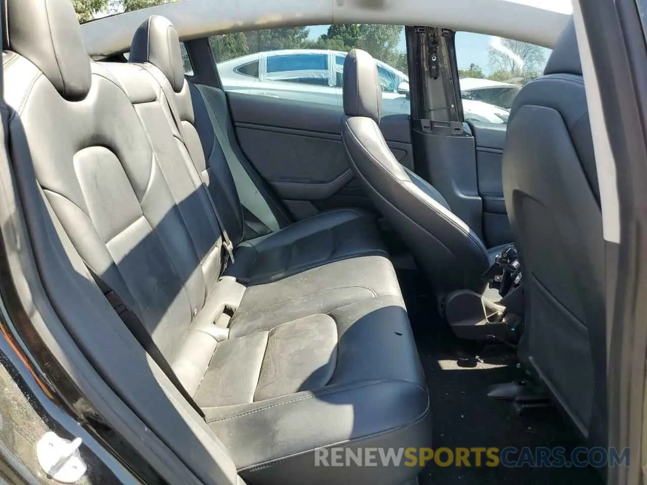 10 Фотография поврежденного автомобиля 5YJ3E1EA8KF306096 TESLA MODEL 3 2019