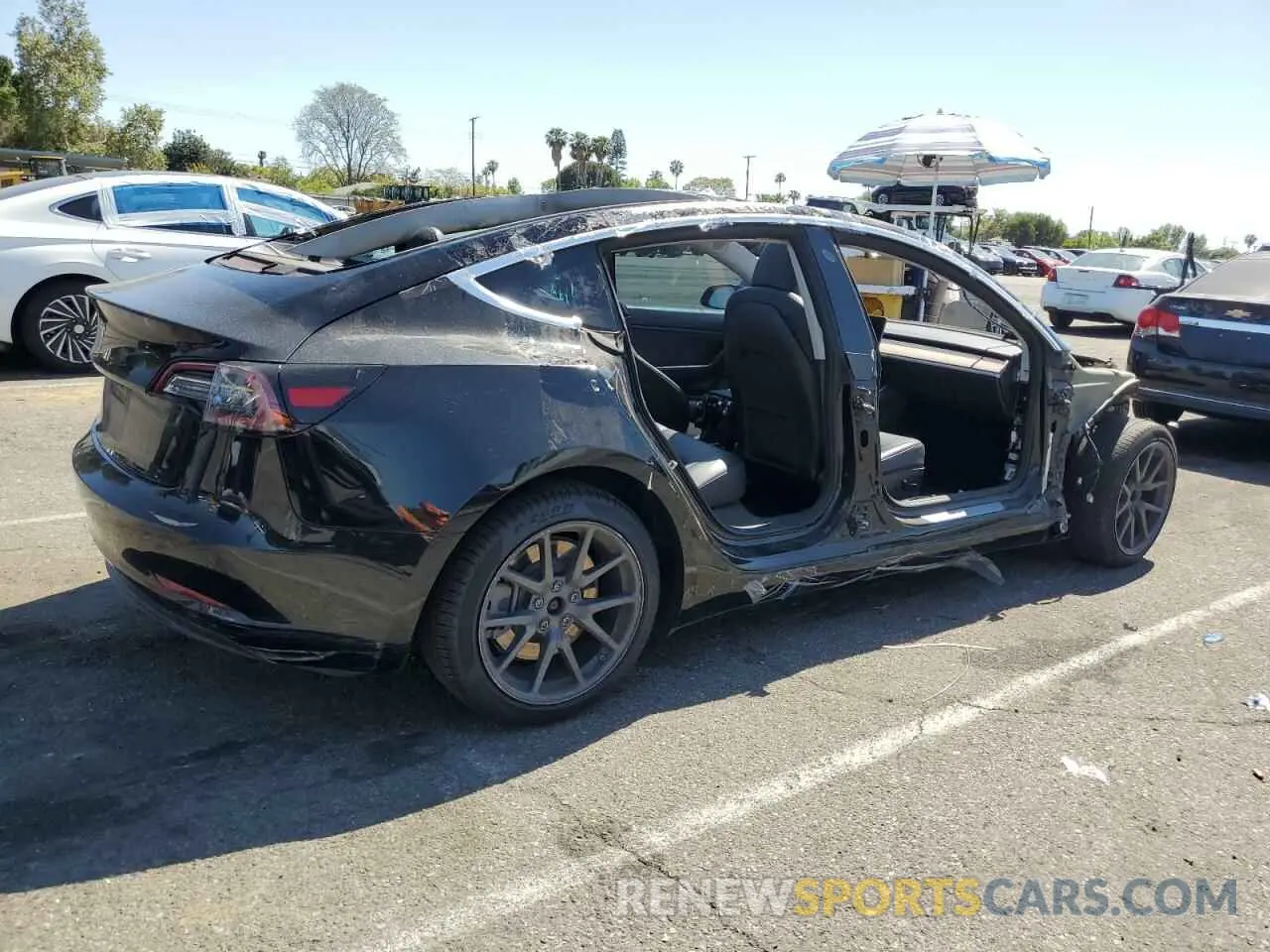 3 Фотография поврежденного автомобиля 5YJ3E1EA8KF306096 TESLA MODEL 3 2019