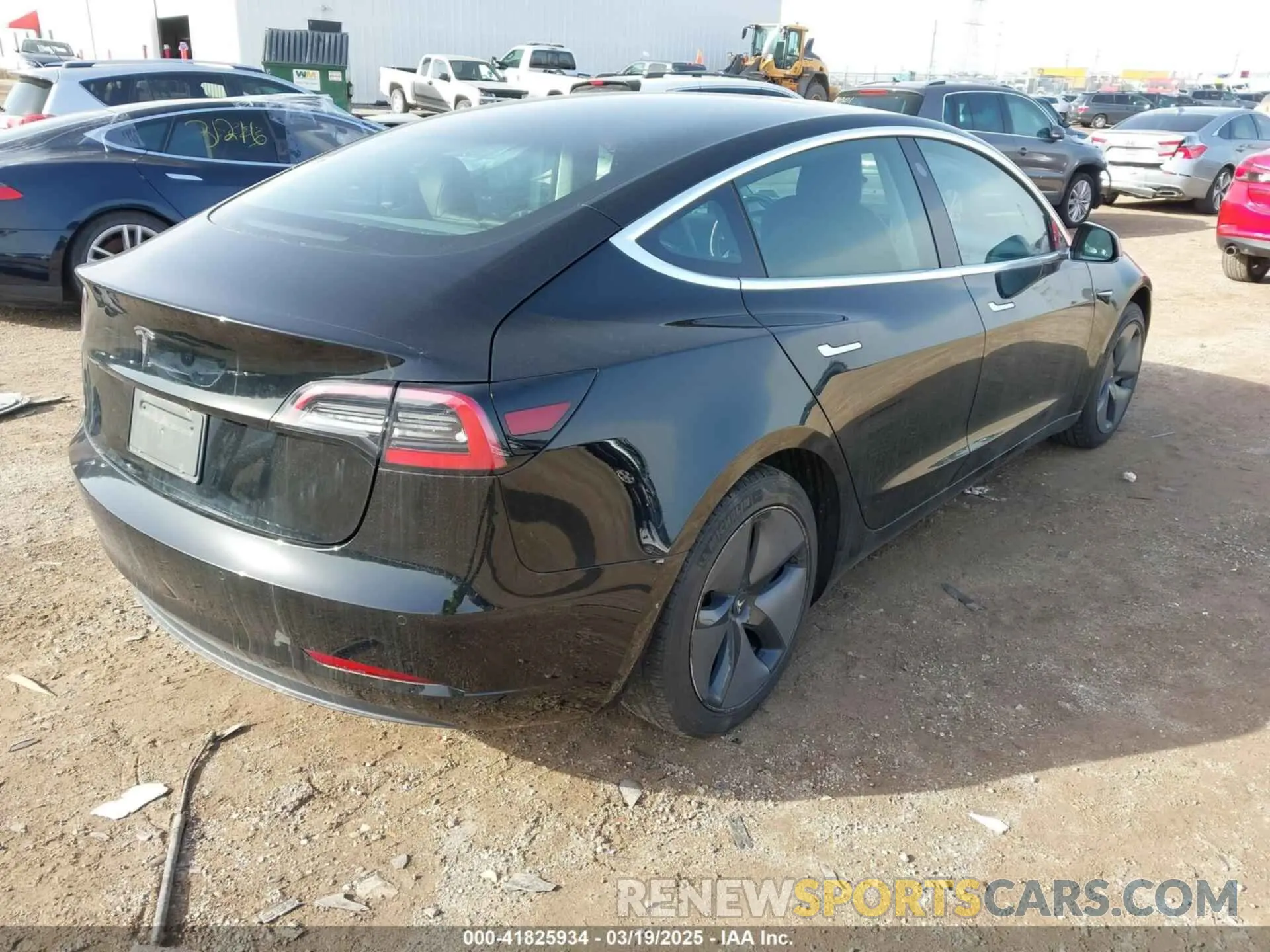 4 Photograph of a damaged car 5YJ3E1EA8KF306910 TESLA MODEL 3 2019