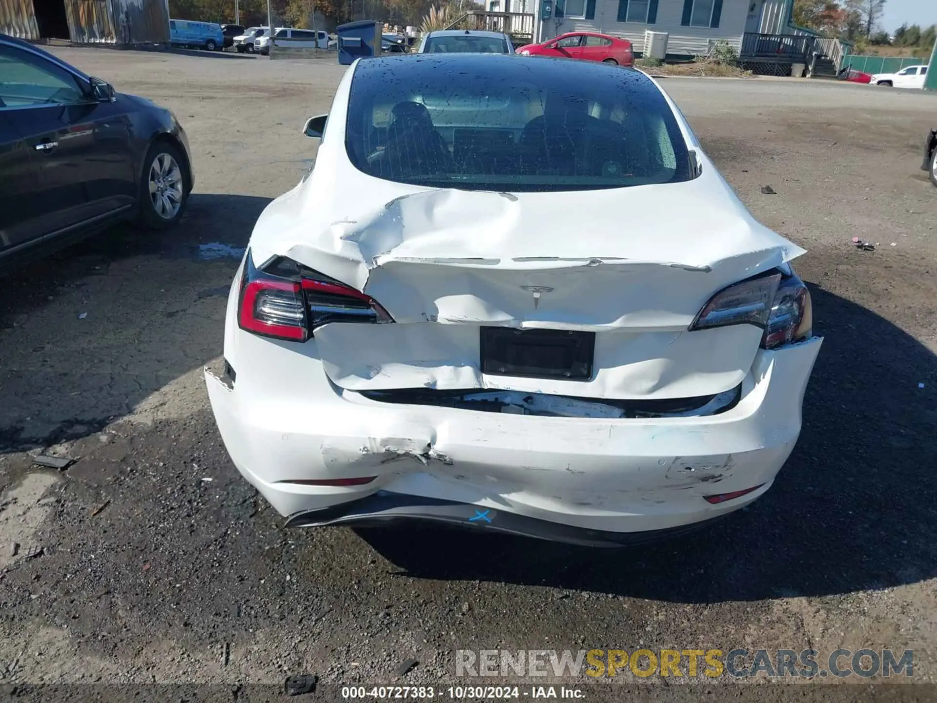 17 Photograph of a damaged car 5YJ3E1EA8KF309743 TESLA MODEL 3 2019