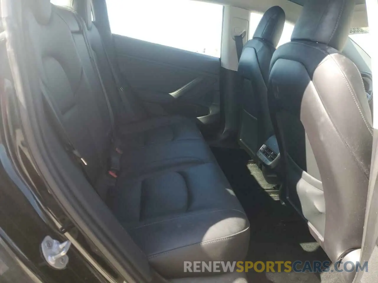 10 Фотография поврежденного автомобиля 5YJ3E1EA8KF313291 TESLA MODEL 3 2019