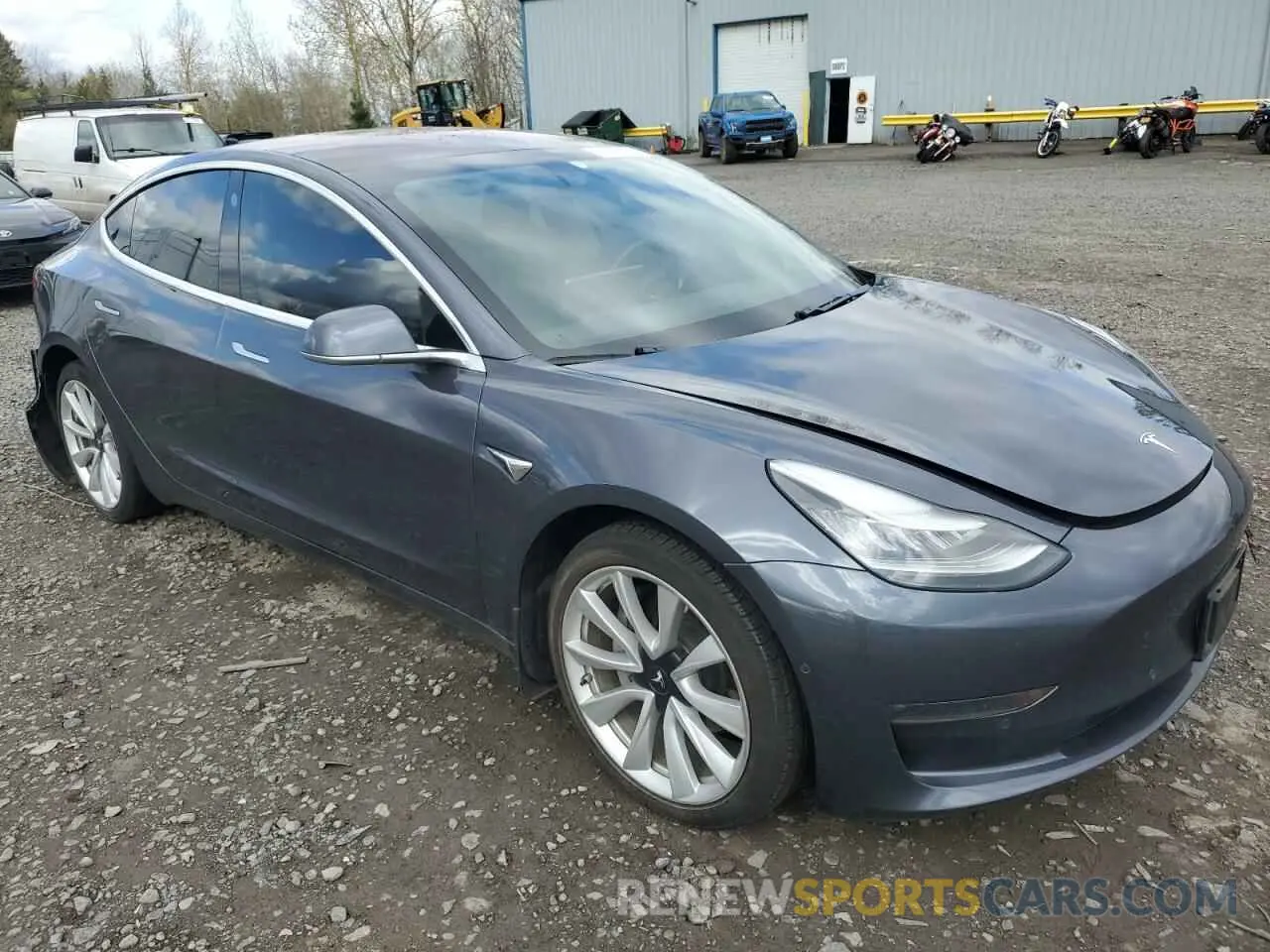 4 Photograph of a damaged car 5YJ3E1EA8KF326767 TESLA MODEL 3 2019
