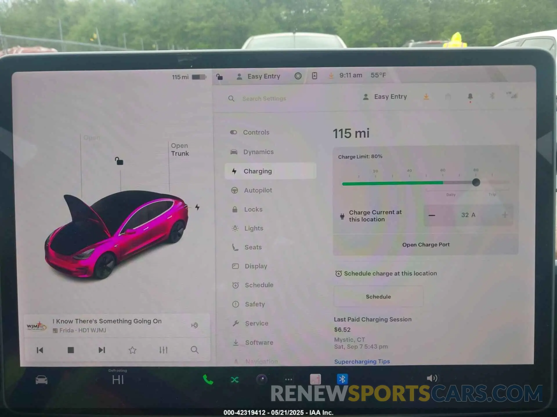 18 Photograph of a damaged car 5YJ3E1EA8KF400009 TESLA MODEL 3 2019