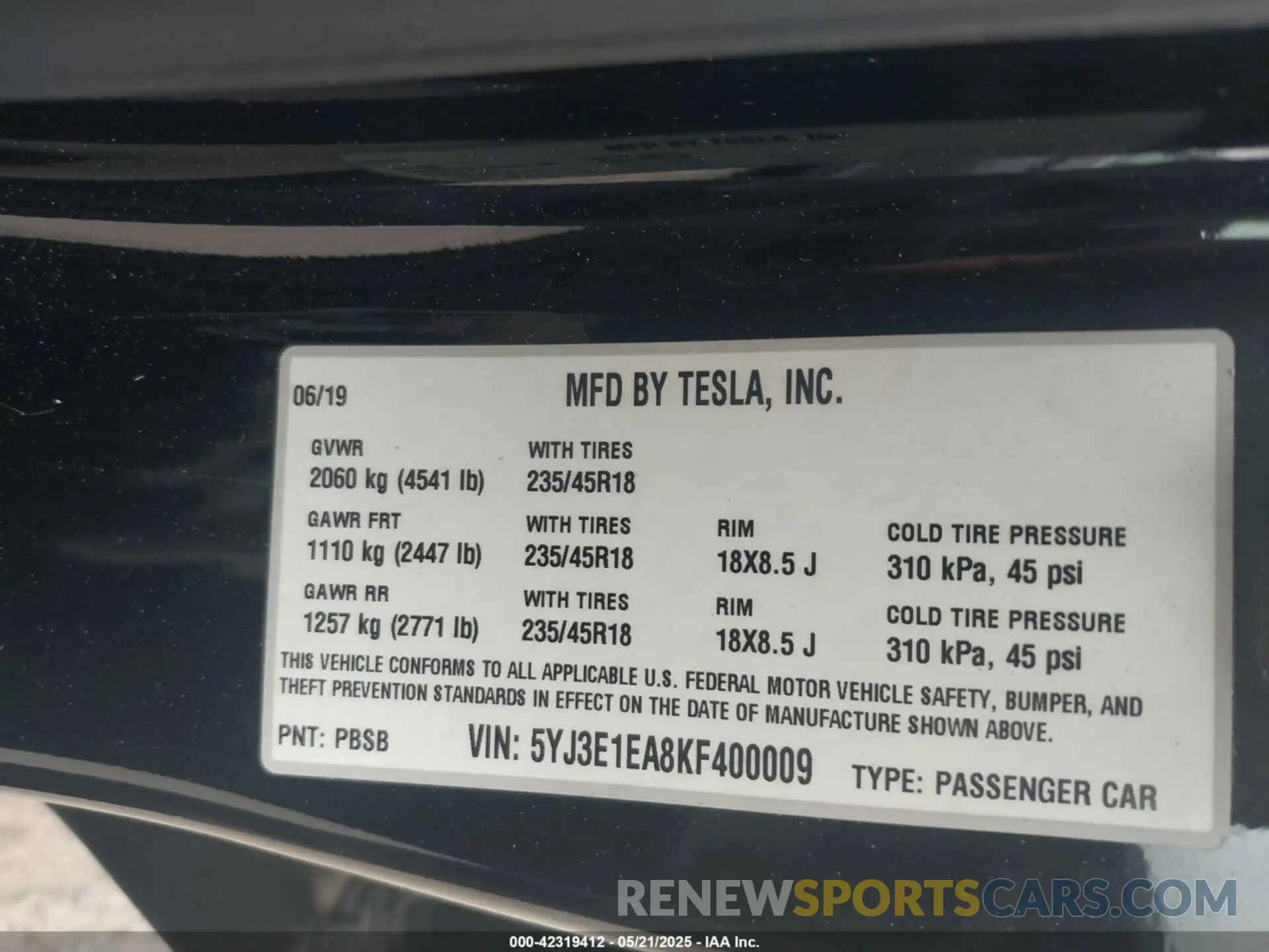 9 Photograph of a damaged car 5YJ3E1EA8KF400009 TESLA MODEL 3 2019