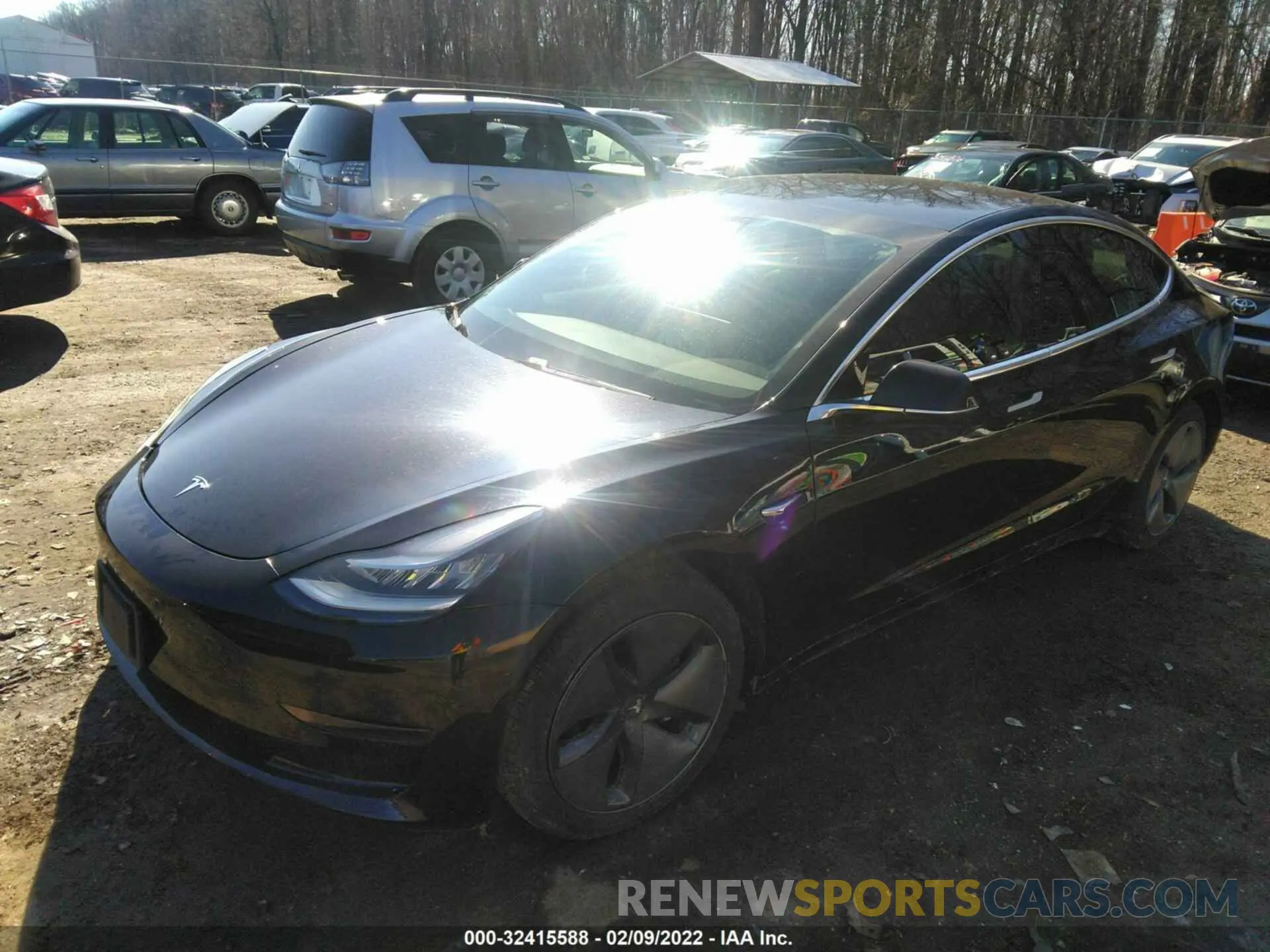 2 Photograph of a damaged car 5YJ3E1EA8KF415819 TESLA MODEL 3 2019