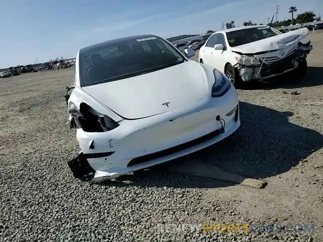 11 Photograph of a damaged car 5YJ3E1EA8KF417568 TESLA MODEL 3 2019