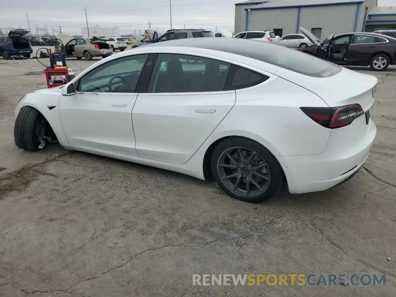 2 Фотография поврежденного автомобиля 5YJ3E1EA8KF483053 TESLA MODEL 3 2019