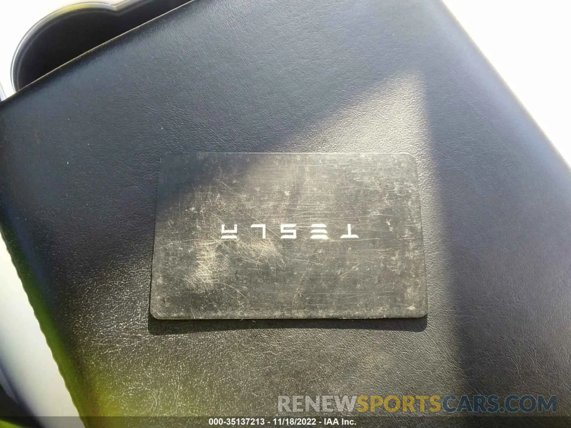 11 Photograph of a damaged car 5YJ3E1EA8KF519629 TESLA MODEL 3 2019