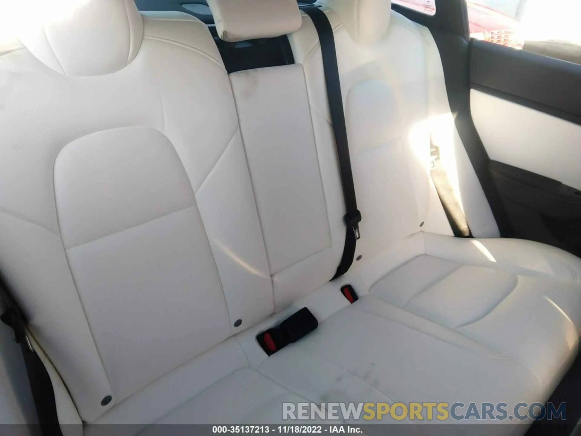 8 Photograph of a damaged car 5YJ3E1EA8KF519629 TESLA MODEL 3 2019