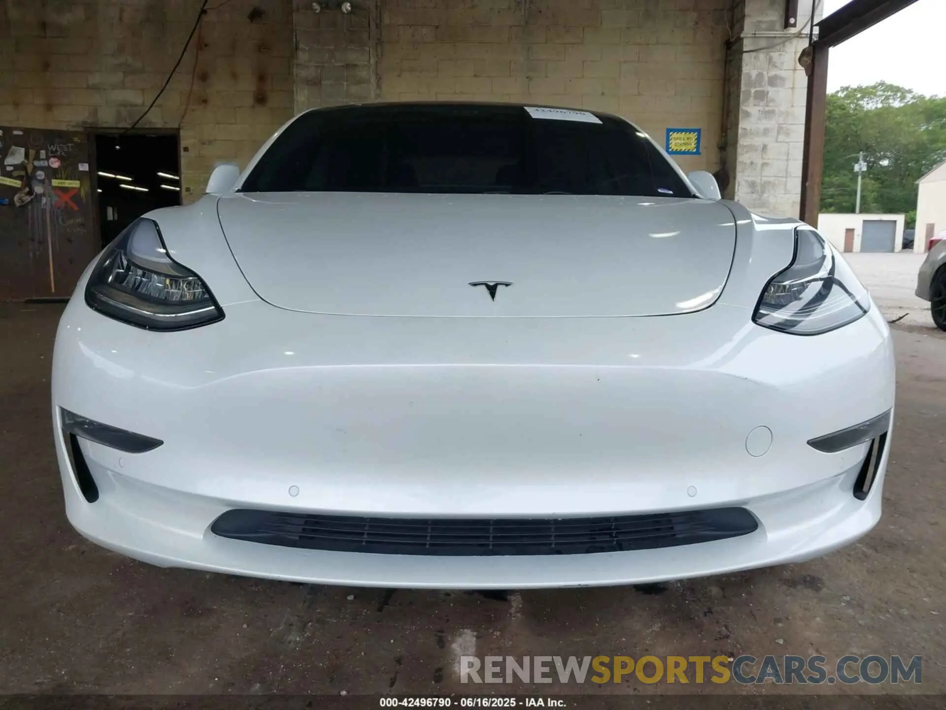 11 Фотография поврежденного автомобиля 5YJ3E1EA9KF300243 TESLA MODEL 3 2019