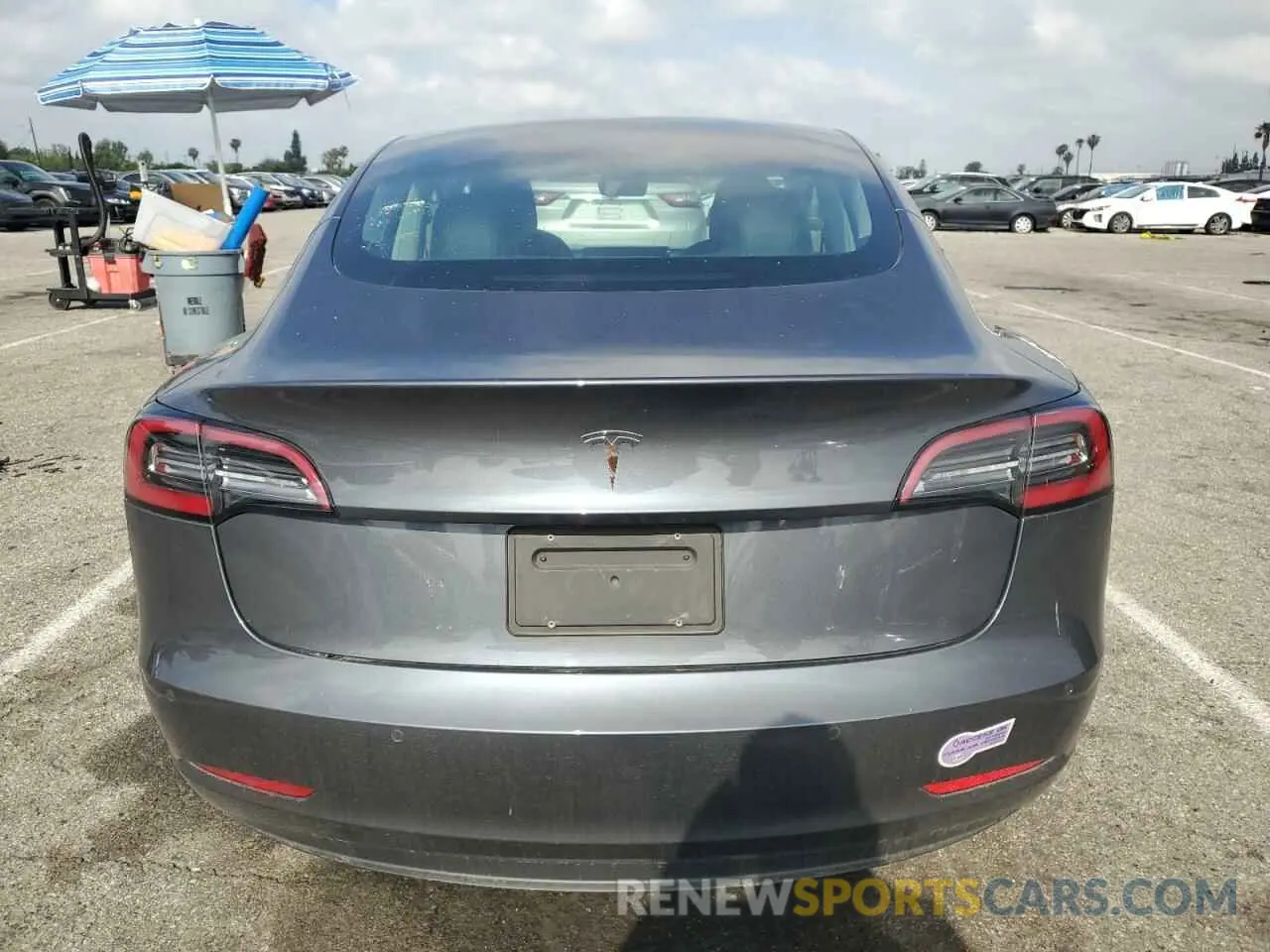 6 Photograph of a damaged car 5YJ3E1EA9KF307659 TESLA MODEL 3 2019