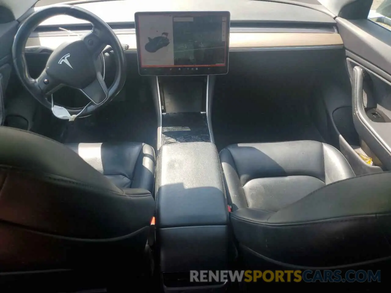 8 Photograph of a damaged car 5YJ3E1EA9KF321593 TESLA MODEL 3 2019