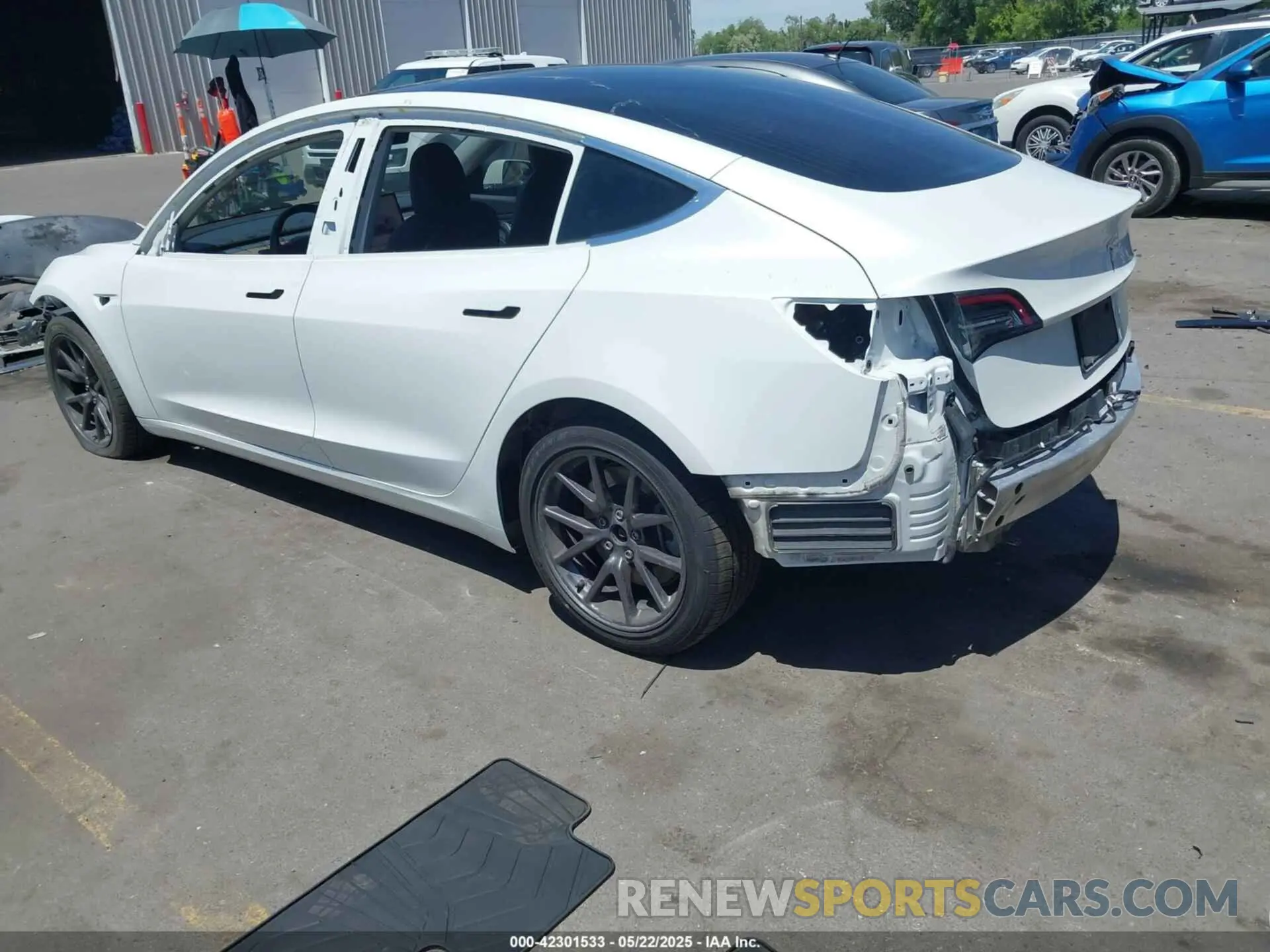 3 Фотография поврежденного автомобиля 5YJ3E1EA9KF337499 TESLA MODEL 3 2019