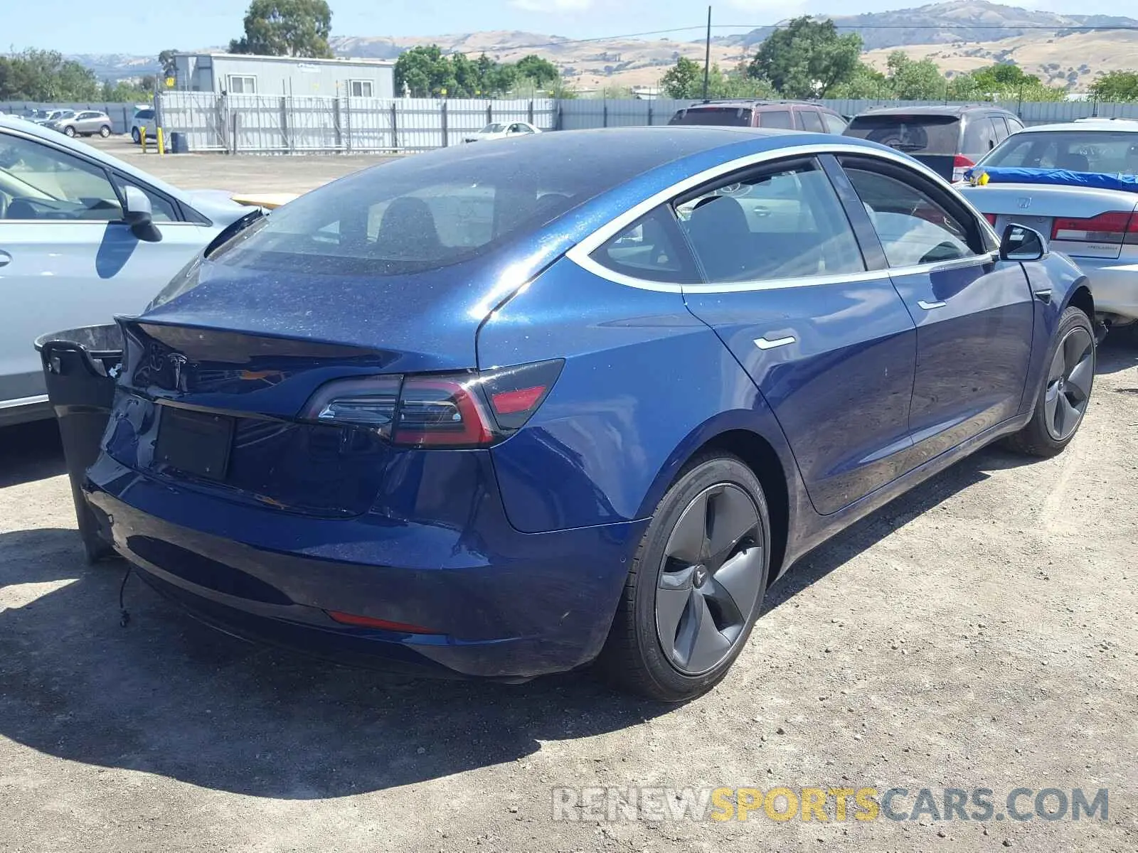 4 Photograph of a damaged car 5YJ3E1EA9KF400858 TESLA MODEL 3 2019