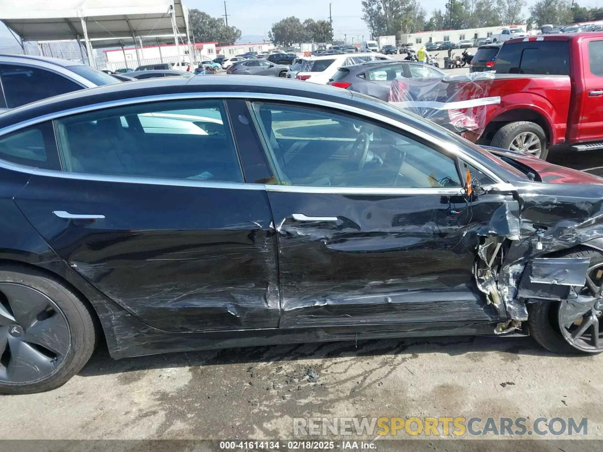 13 Фотография поврежденного автомобиля 5YJ3E1EA9KF410869 TESLA MODEL 3 2019