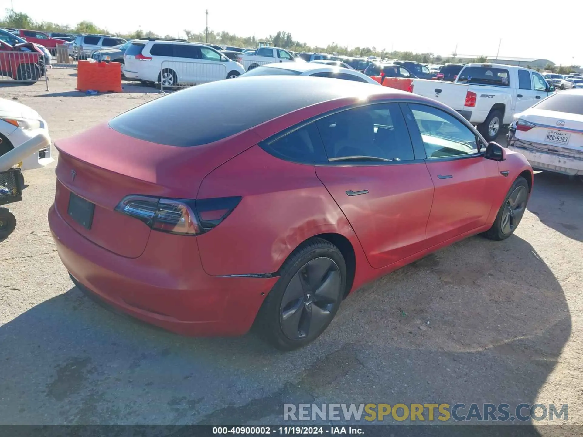 4 Фотография поврежденного автомобиля 5YJ3E1EA9KF413156 TESLA MODEL 3 2019