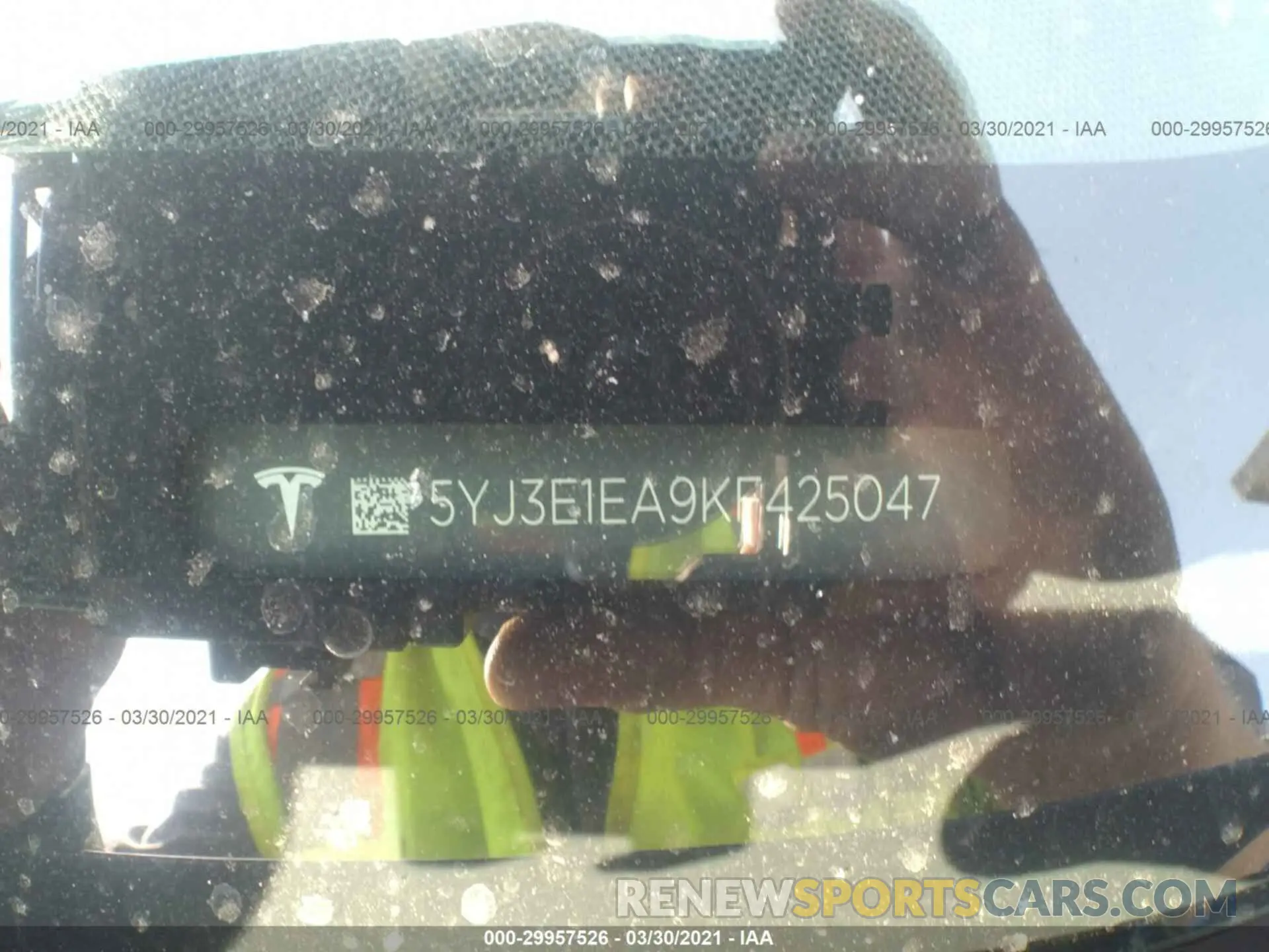 9 Фотография поврежденного автомобиля 5YJ3E1EA9KF425047 TESLA MODEL 3 2019