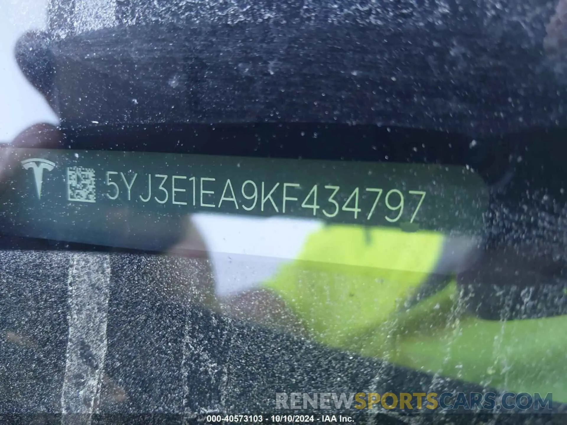 9 Photograph of a damaged car 5YJ3E1EA9KF434797 TESLA MODEL 3 2019