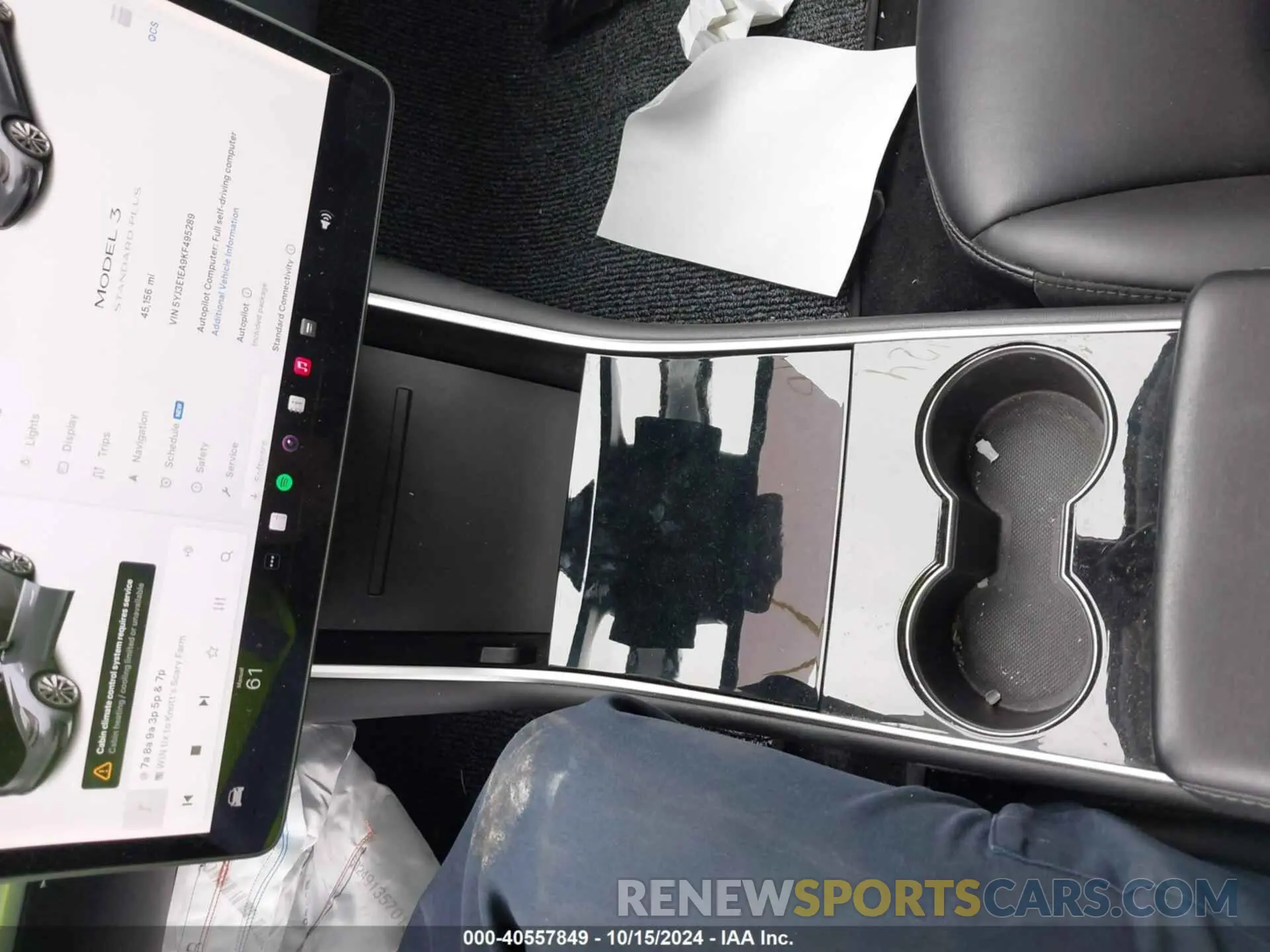 11 Photograph of a damaged car 5YJ3E1EA9KF495289 TESLA MODEL 3 2019