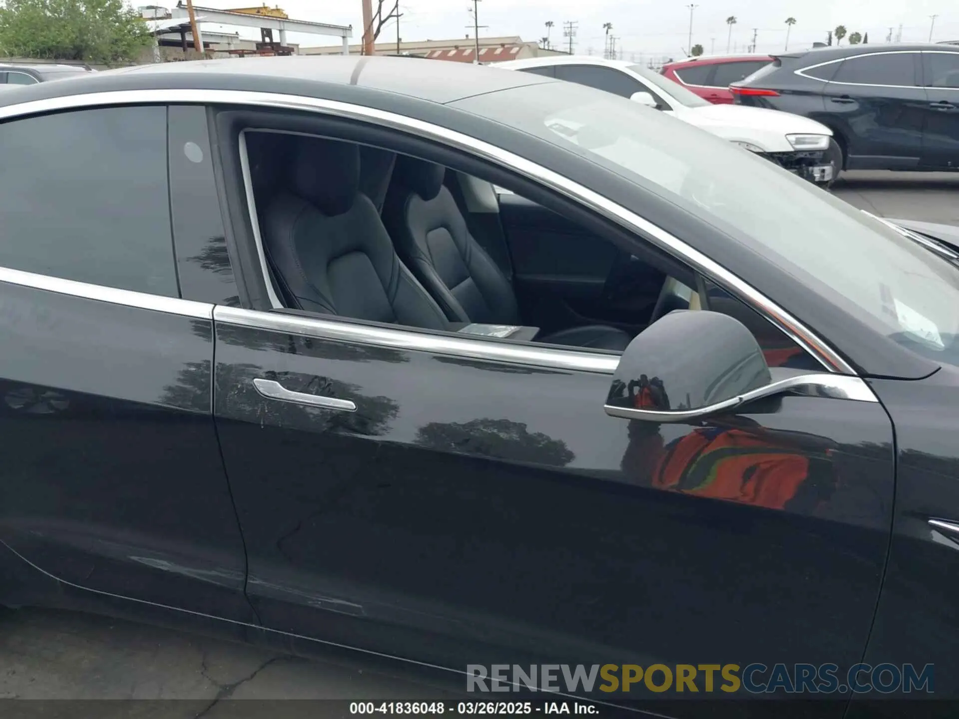 14 Фотография поврежденного автомобиля 5YJ3E1EAXKF300705 TESLA MODEL 3 2019