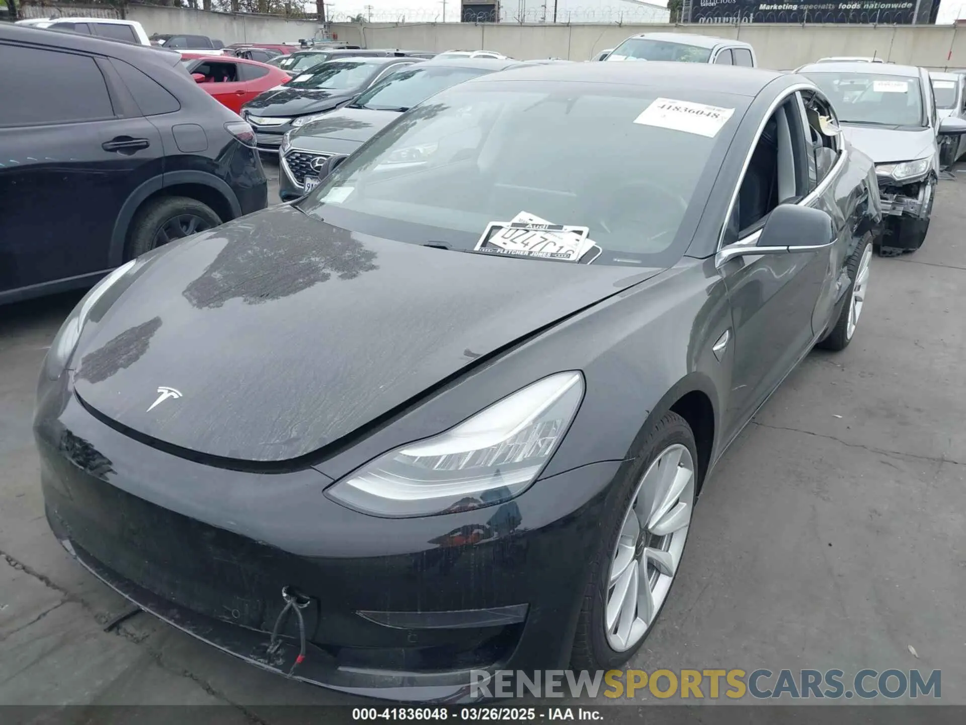 2 Фотография поврежденного автомобиля 5YJ3E1EAXKF300705 TESLA MODEL 3 2019