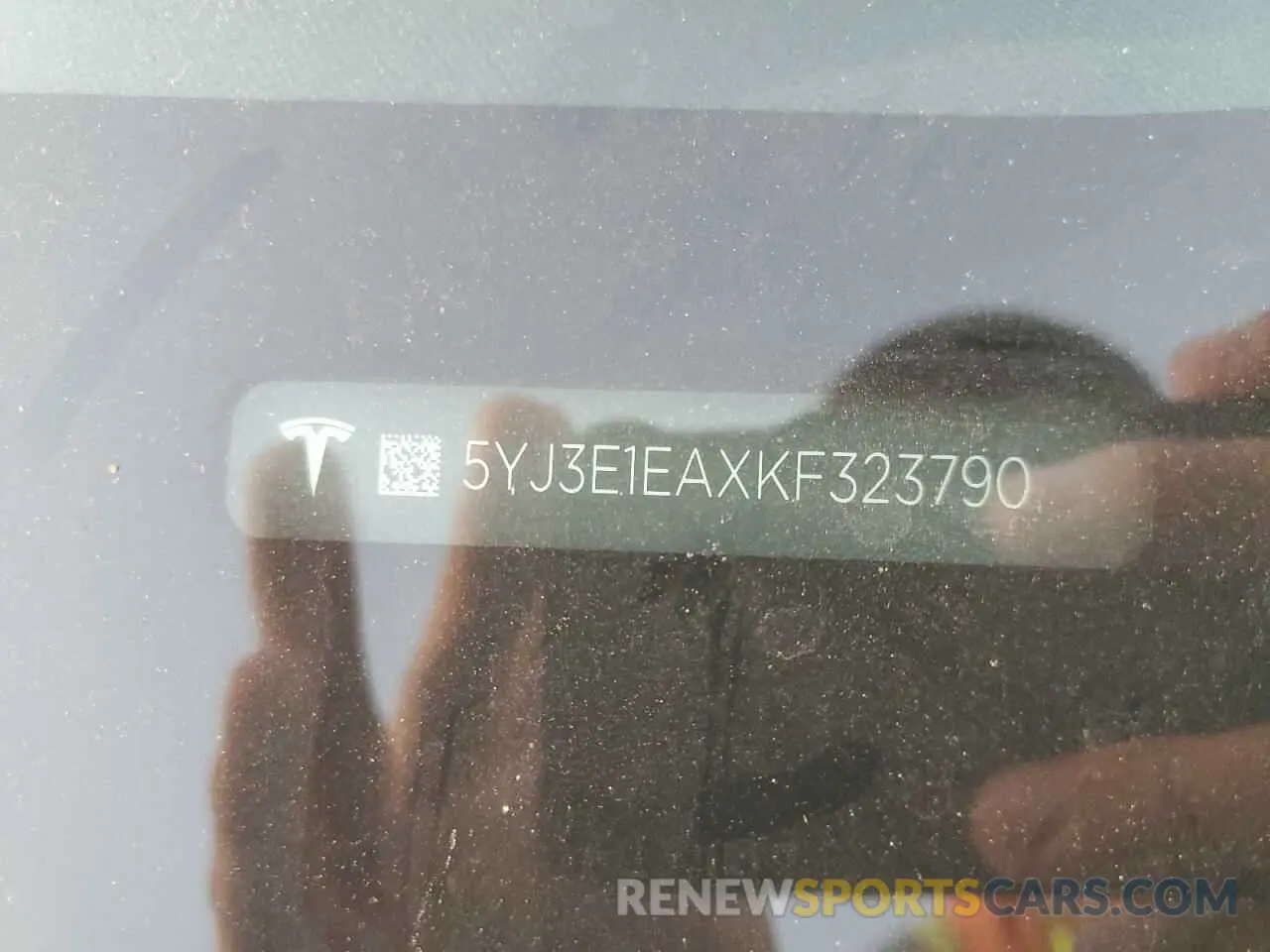 12 Photograph of a damaged car 5YJ3E1EAXKF323790 TESLA MODEL 3 2019