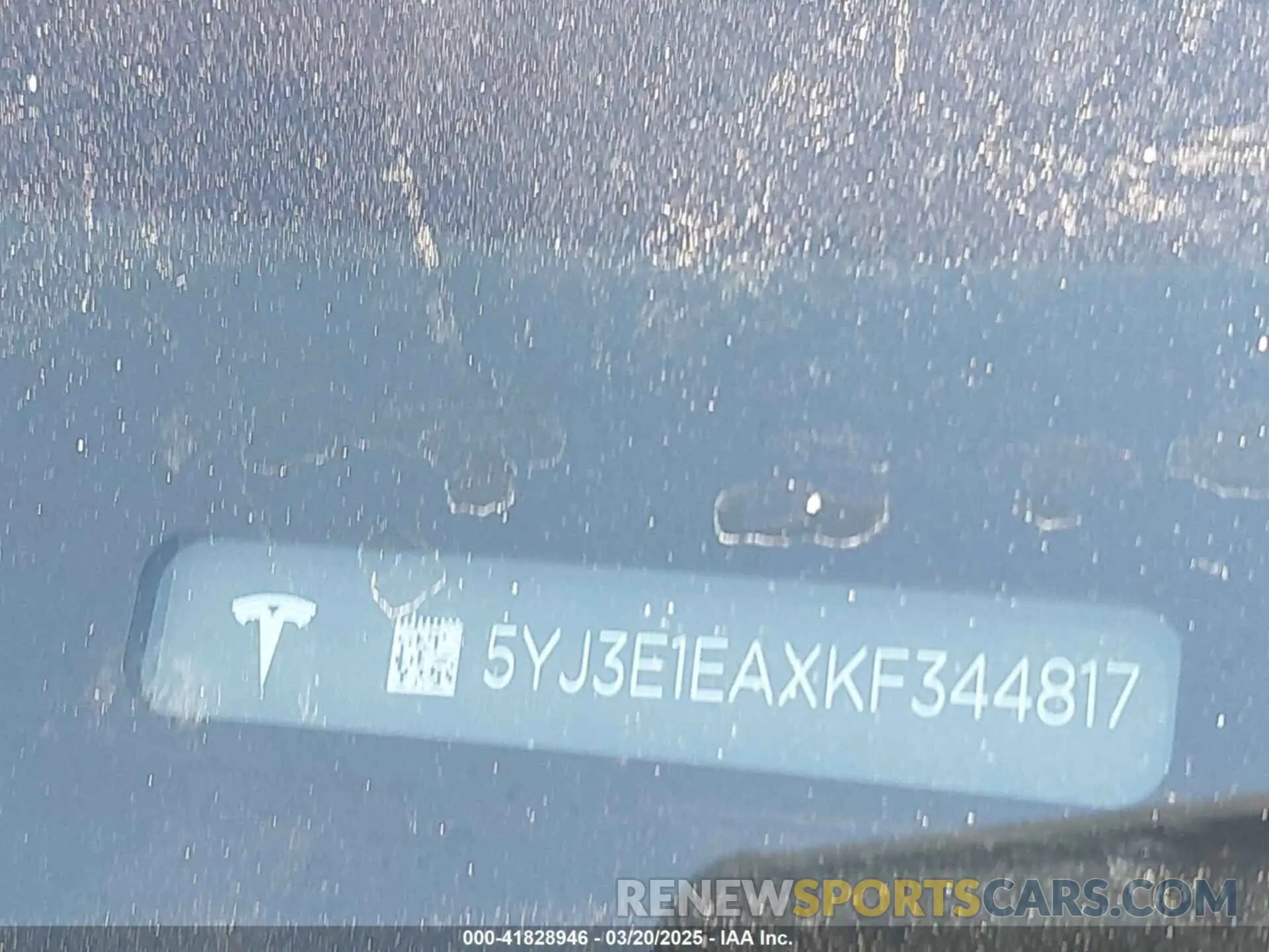 20 Фотография поврежденного автомобиля 5YJ3E1EAXKF344817 TESLA MODEL 3 2019