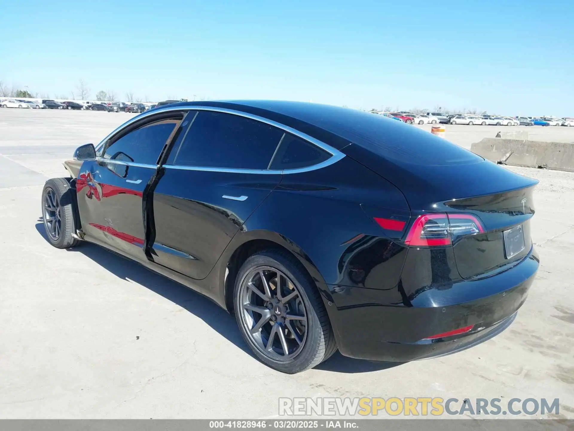 3 Фотография поврежденного автомобиля 5YJ3E1EAXKF344817 TESLA MODEL 3 2019