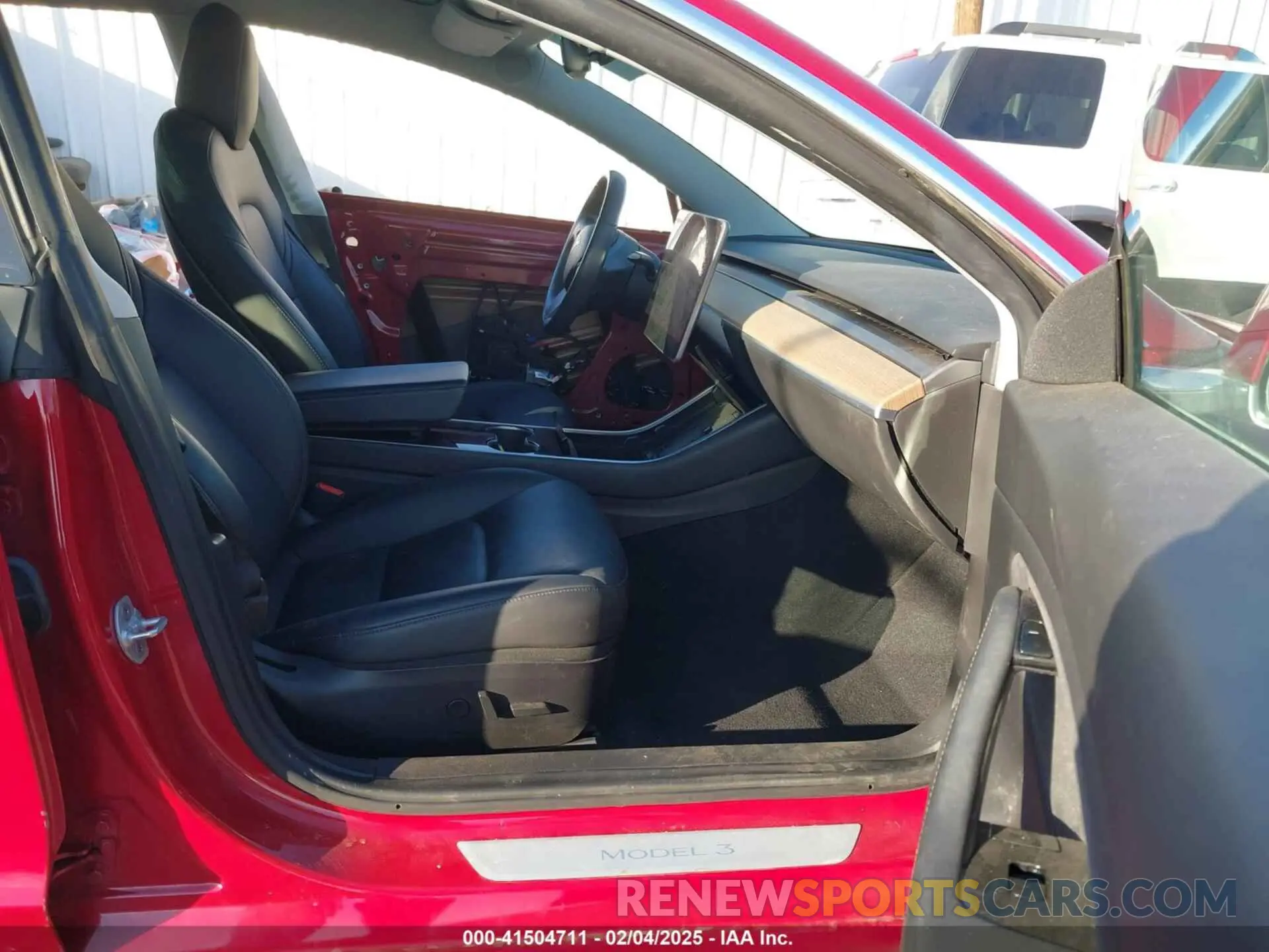 5 Photograph of a damaged car 5YJ3E1EAXKF357762 TESLA MODEL 3 2019