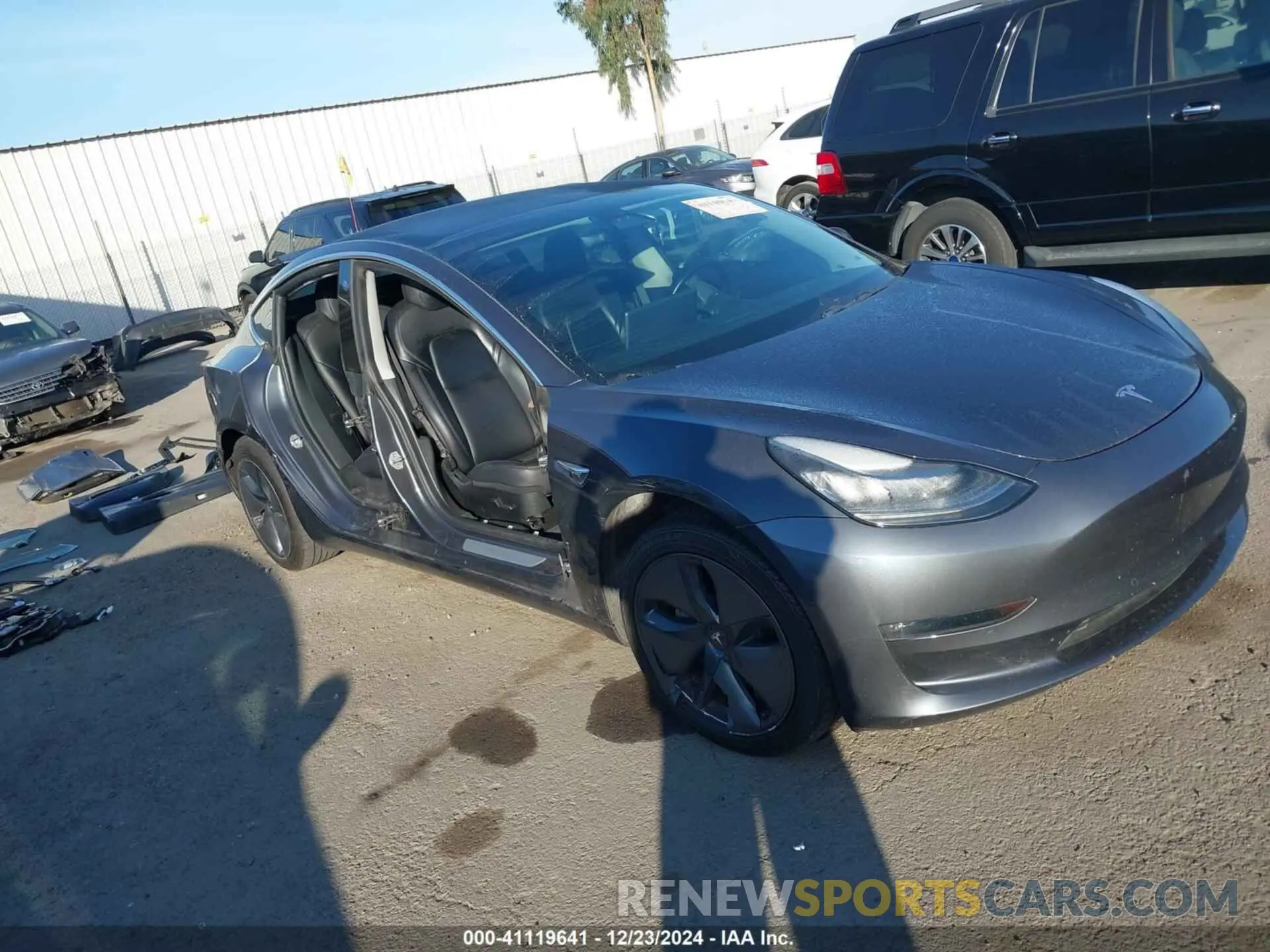 19 Photograph of a damaged car 5YJ3E1EAXKF416308 TESLA MODEL 3 2019