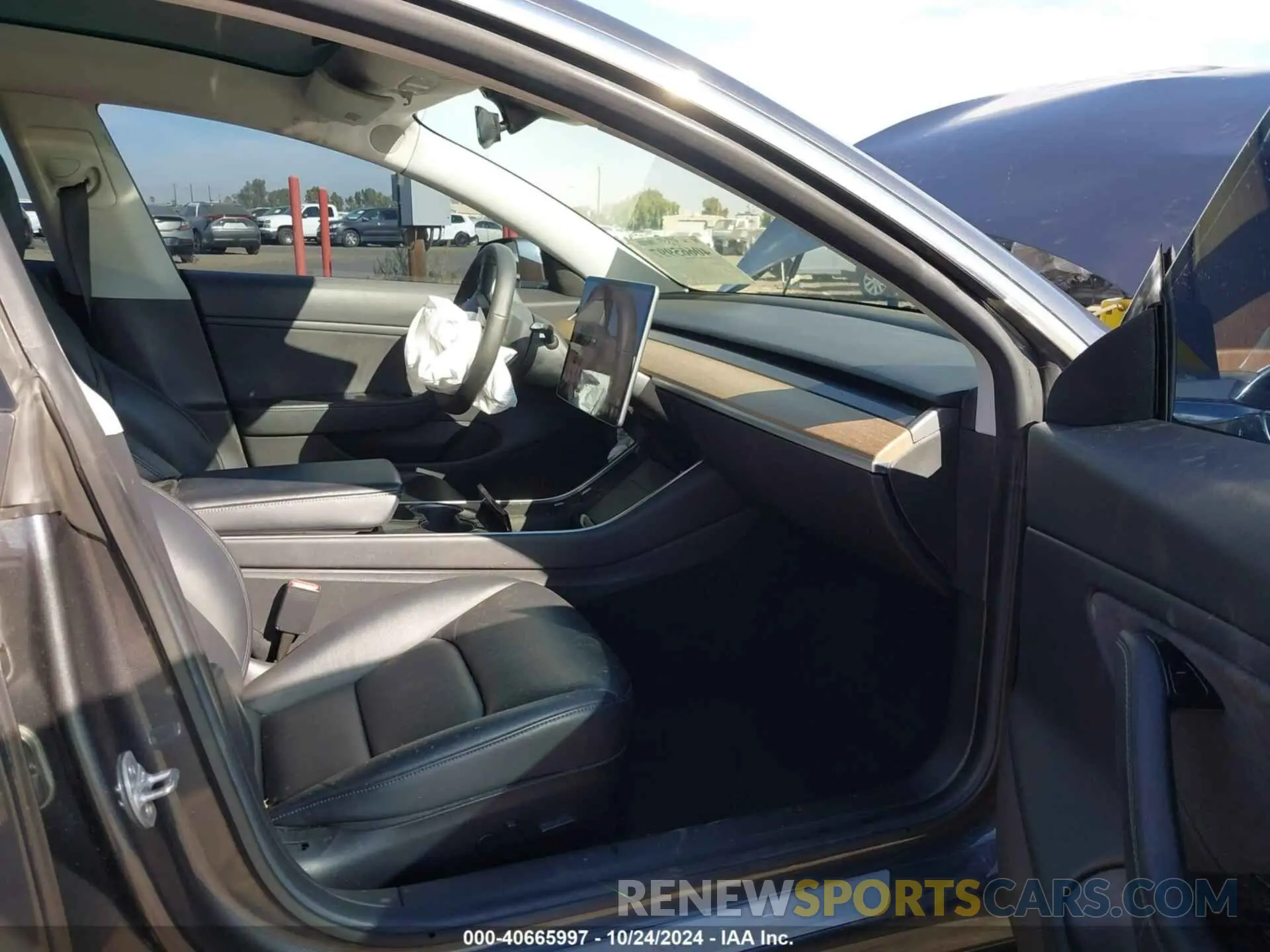 5 Photograph of a damaged car 5YJ3E1EAXKF417247 TESLA MODEL 3 2019