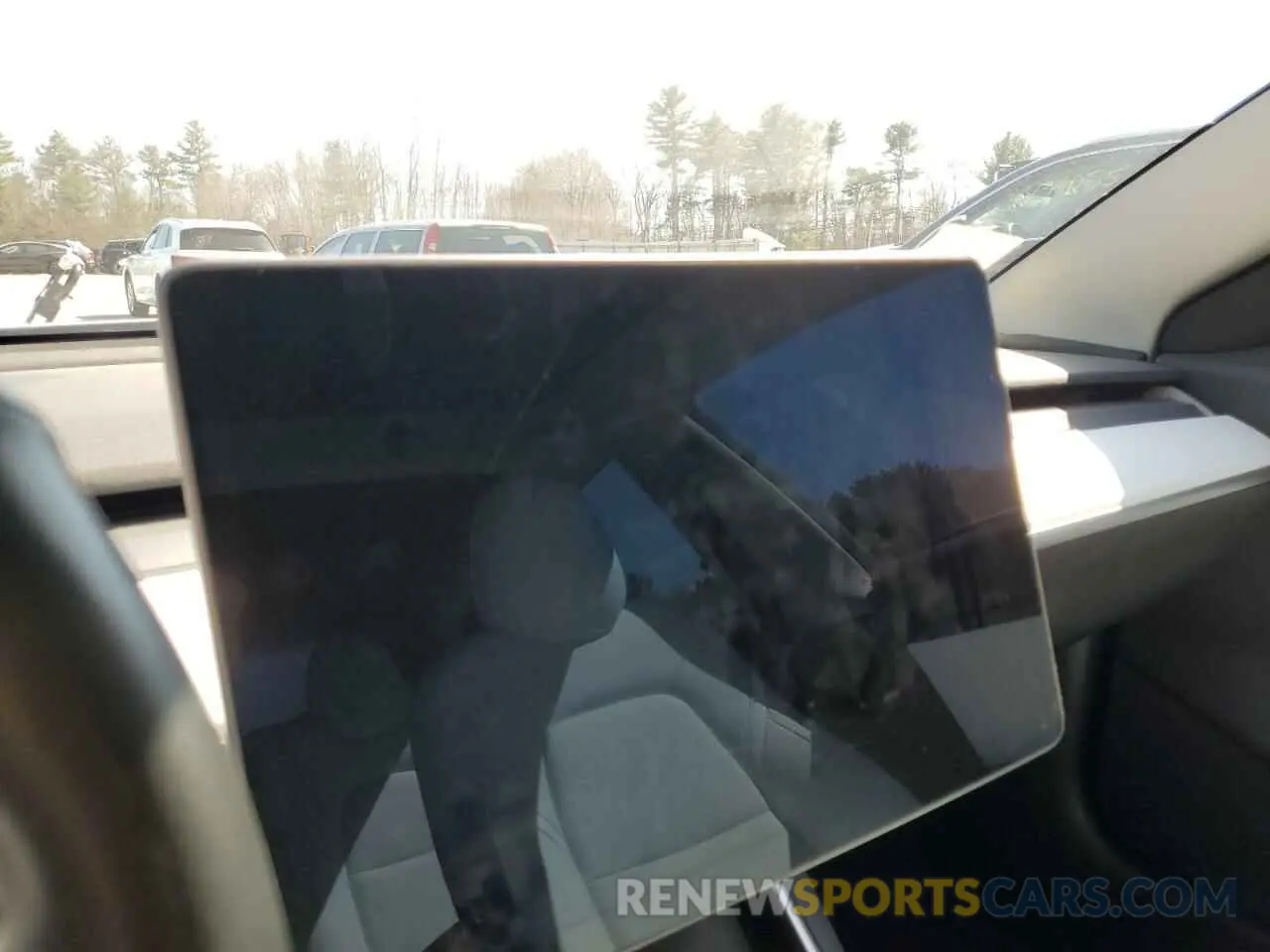 9 Photograph of a damaged car 5YJ3E1EB0KF231791 TESLA MODEL 3 2019