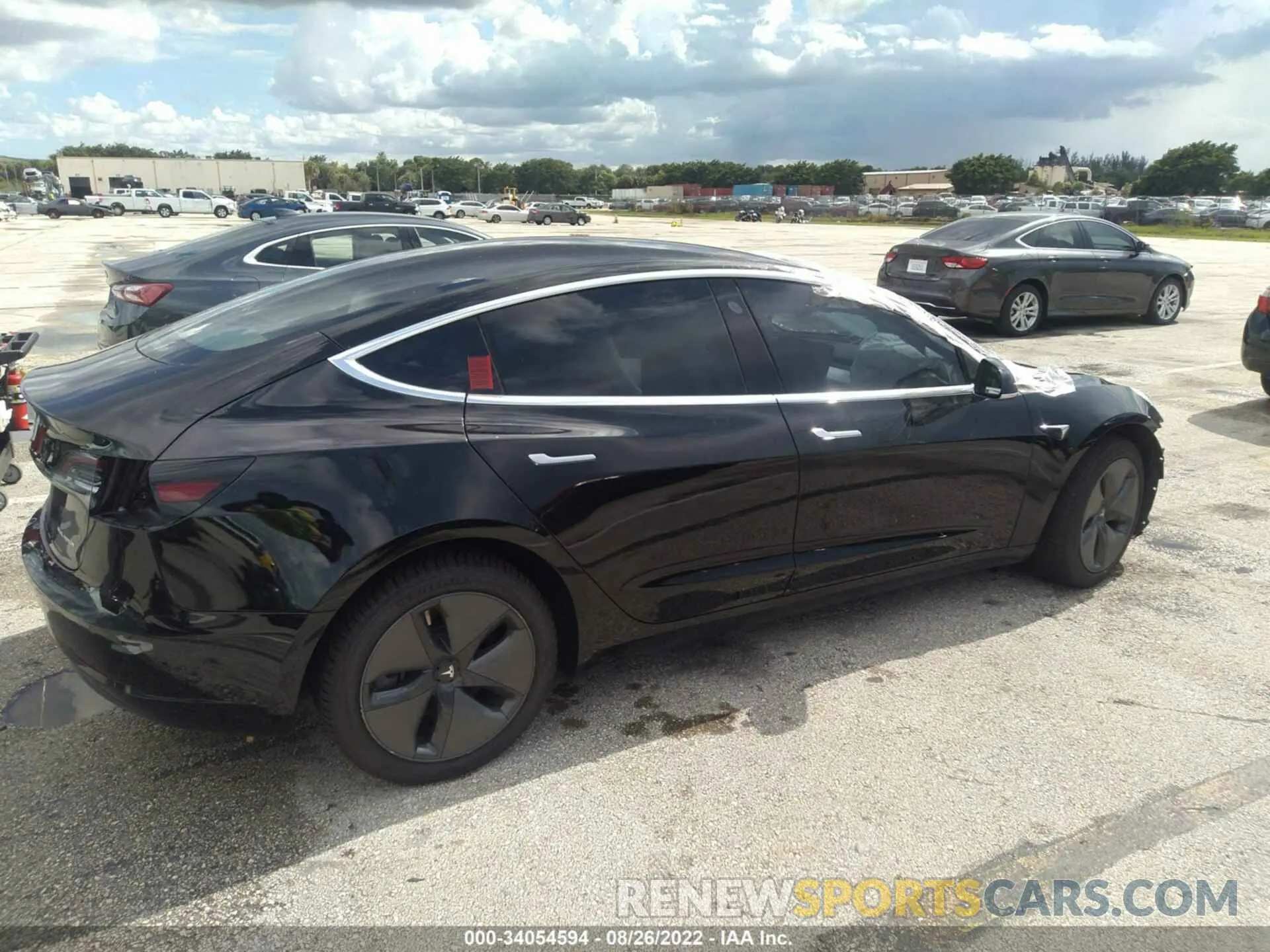 4 Photograph of a damaged car 5YJ3E1EB0KF390519 TESLA MODEL 3 2019