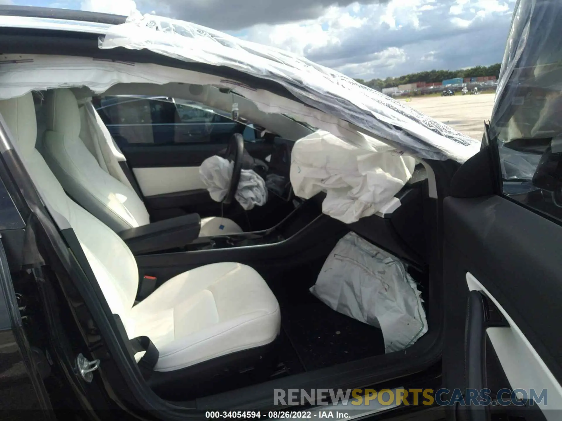 5 Photograph of a damaged car 5YJ3E1EB0KF390519 TESLA MODEL 3 2019