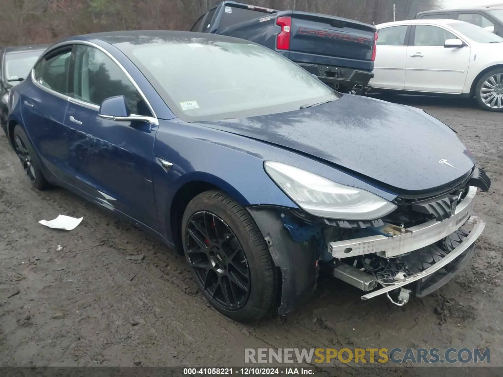 1 Photograph of a damaged car 5YJ3E1EB0KF413605 TESLA MODEL 3 2019