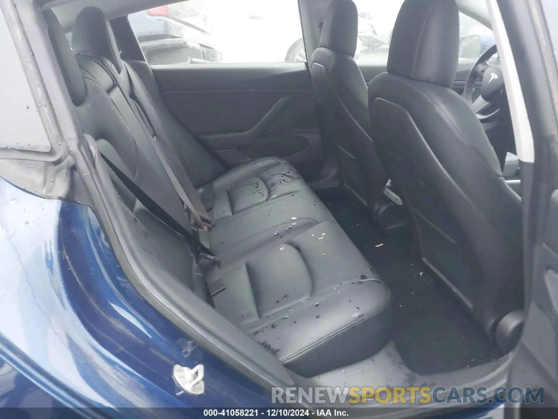 8 Photograph of a damaged car 5YJ3E1EB0KF413605 TESLA MODEL 3 2019