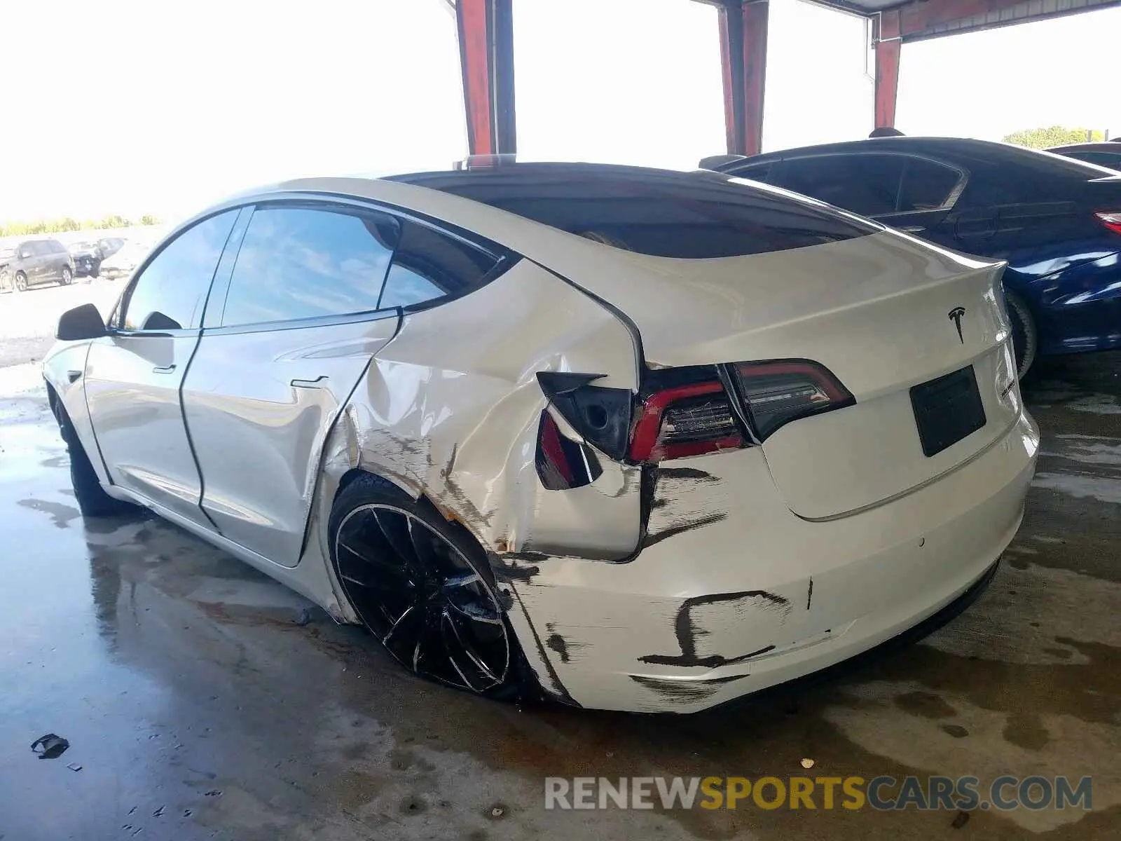 3 Photograph of a damaged car 5YJ3E1EB0KF418383 TESLA MODEL 3 2019